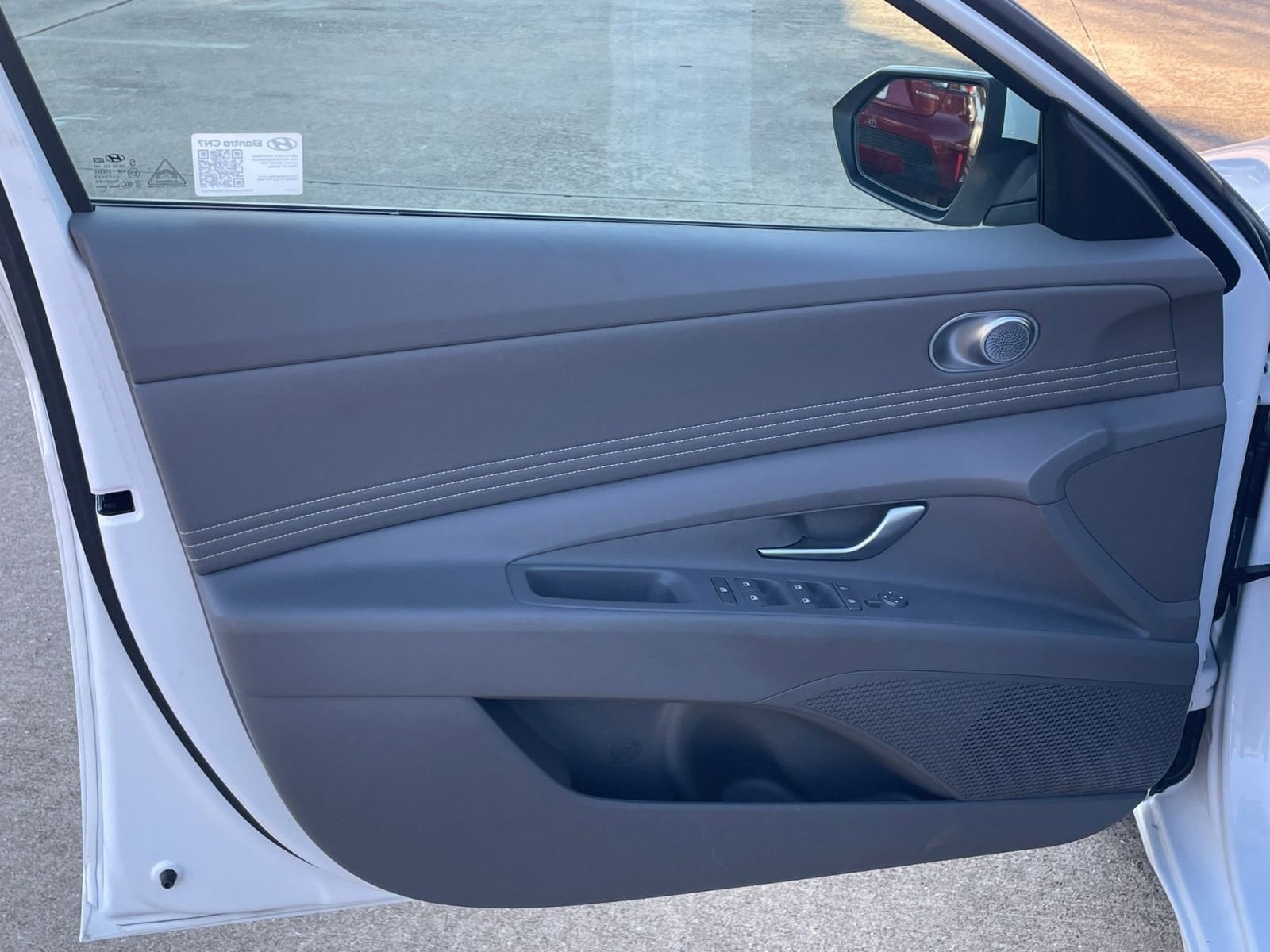 Thumbnail: 2025 Hyundai Elantra - 20