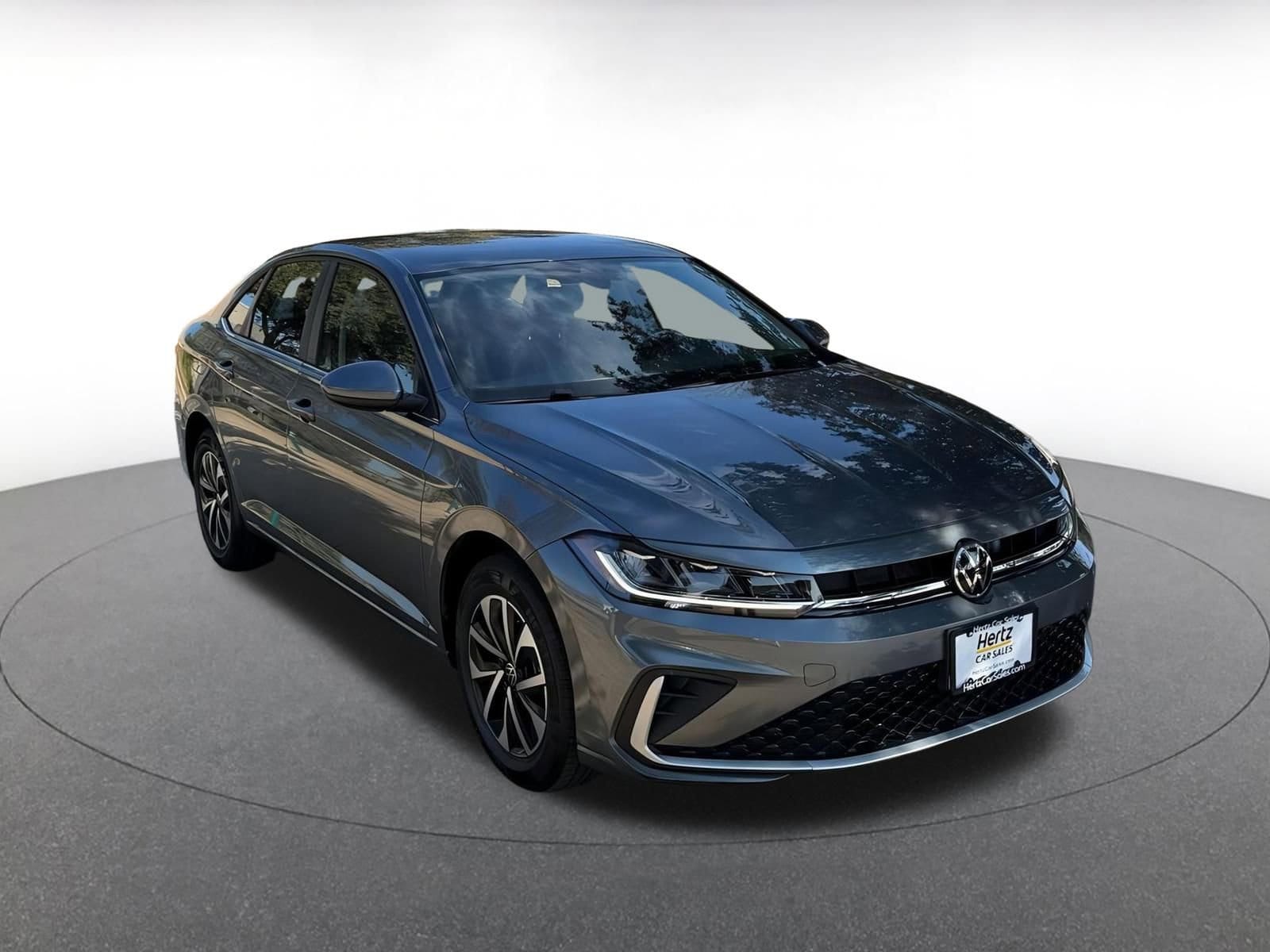 Thumbnail: 2025 Volkswagen Jetta - 1