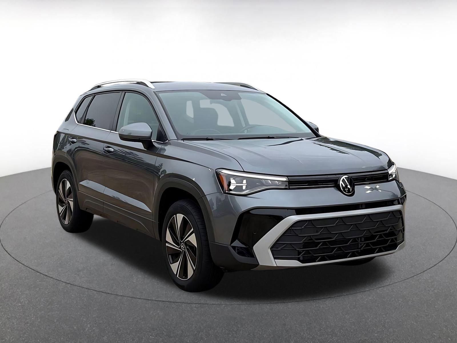 Thumbnail: 2025 Volkswagen Taos - 1