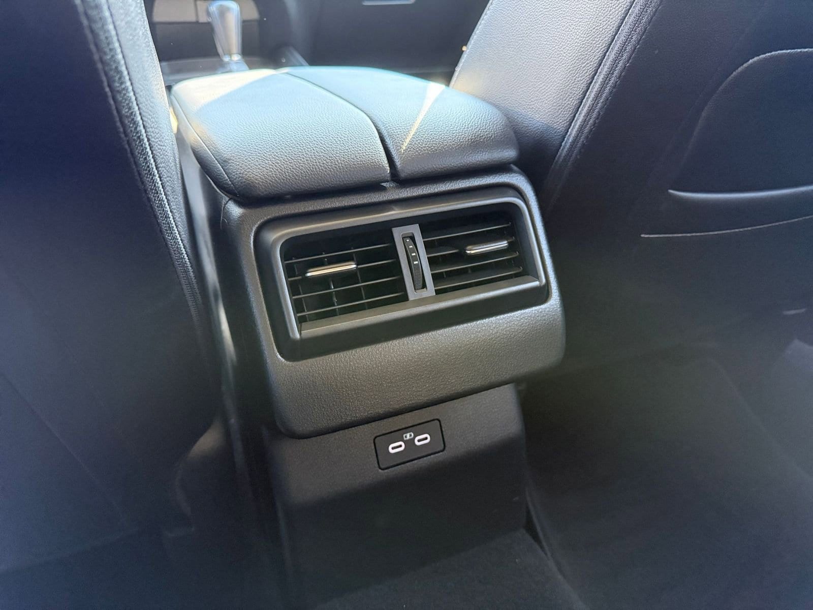 Thumbnail: 2025 Mazda CX-50 - 24