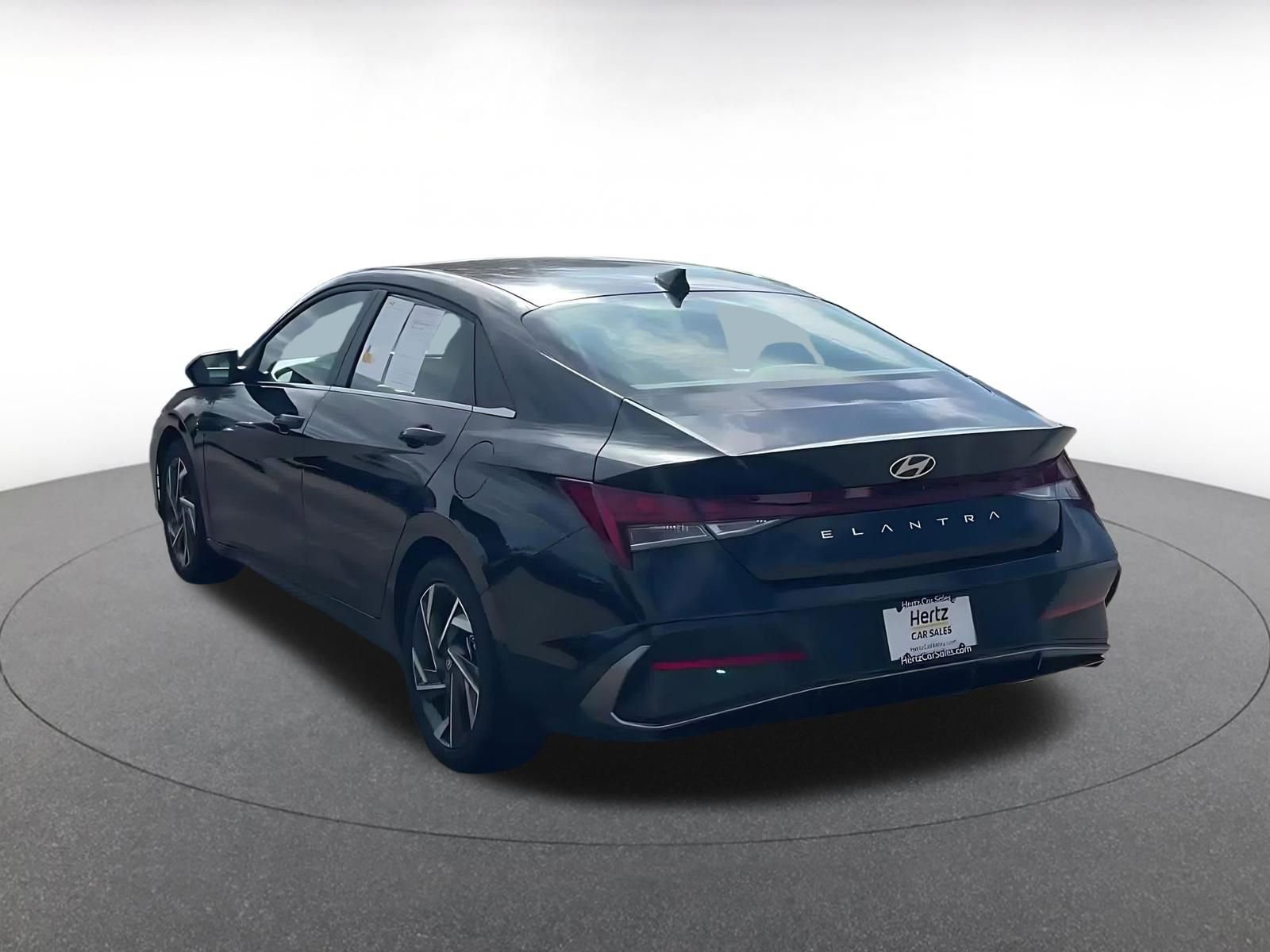 Thumbnail: 2025 Hyundai Elantra - 11