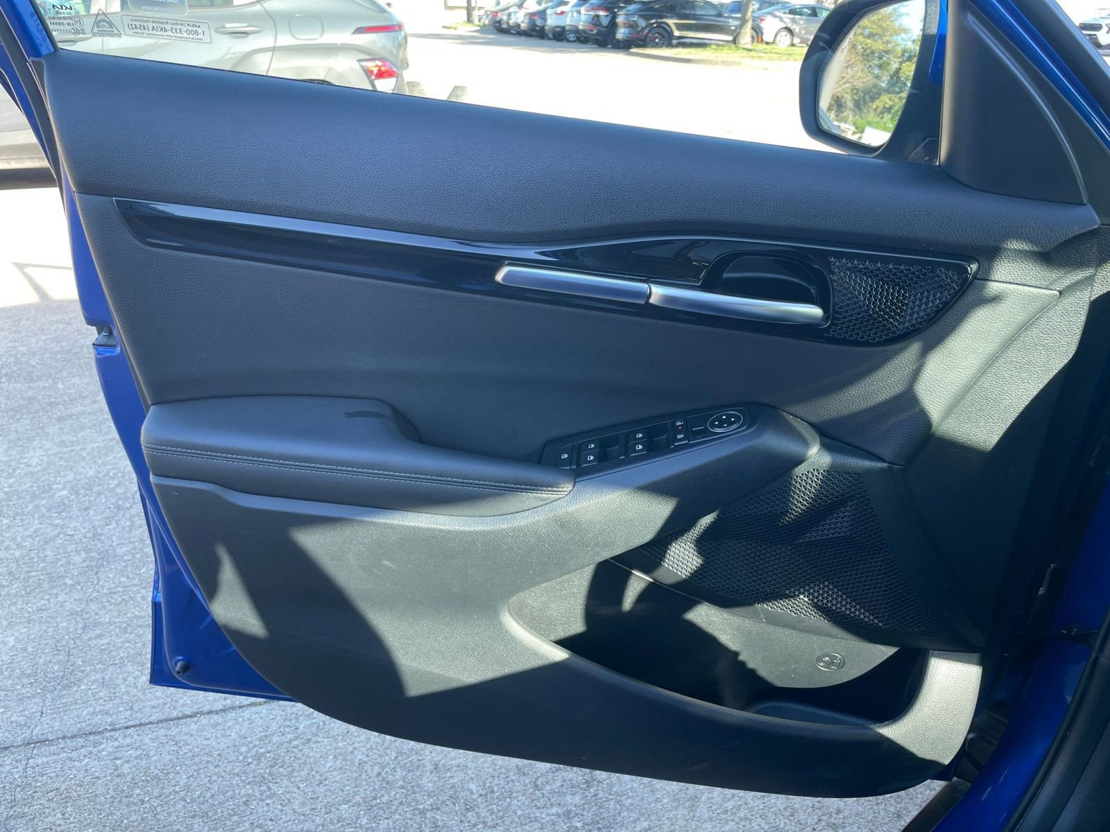 Thumbnail: 2025 Kia Seltos - 18