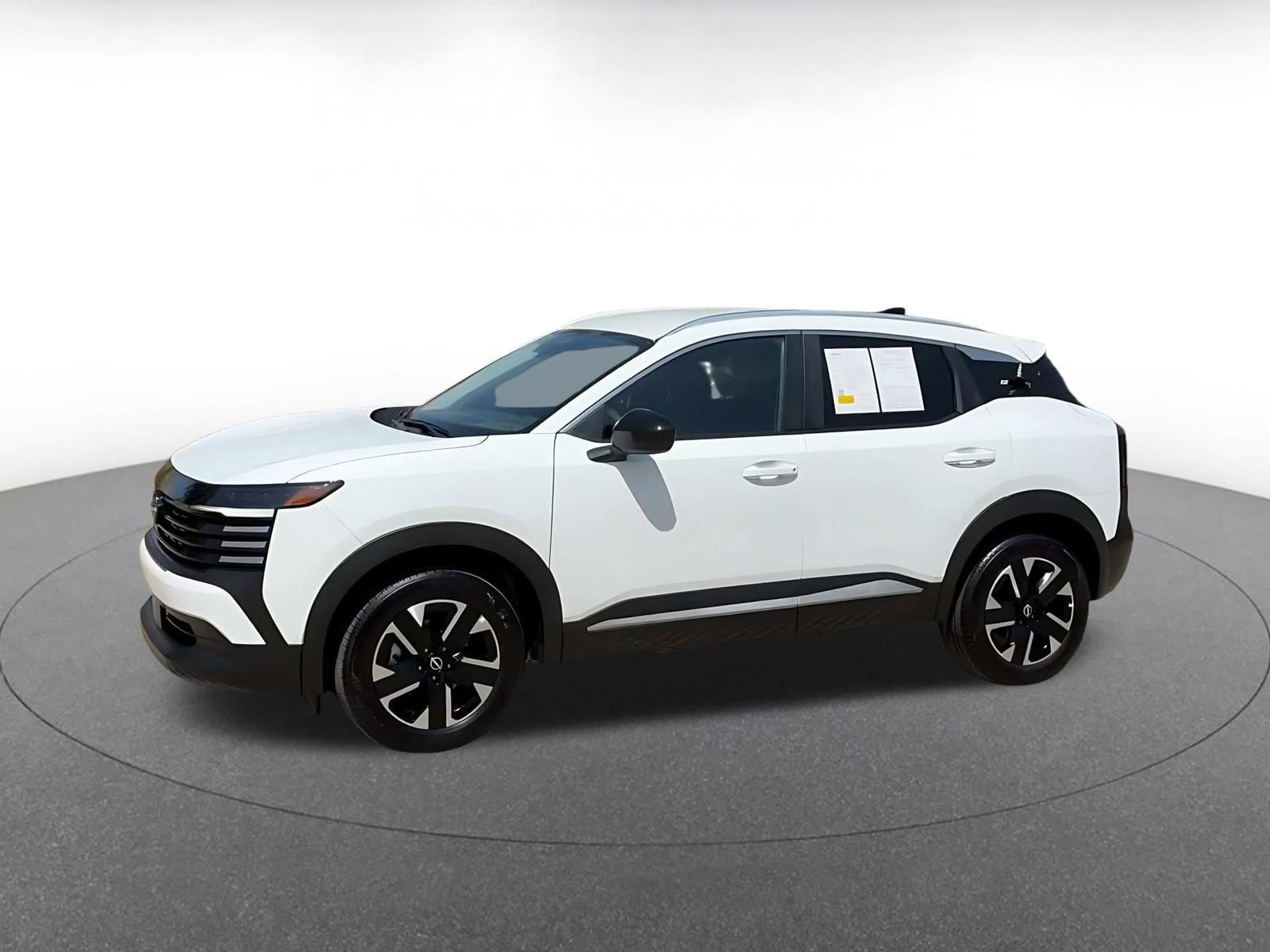 Thumbnail: 2026 Nissan Kicks - 8