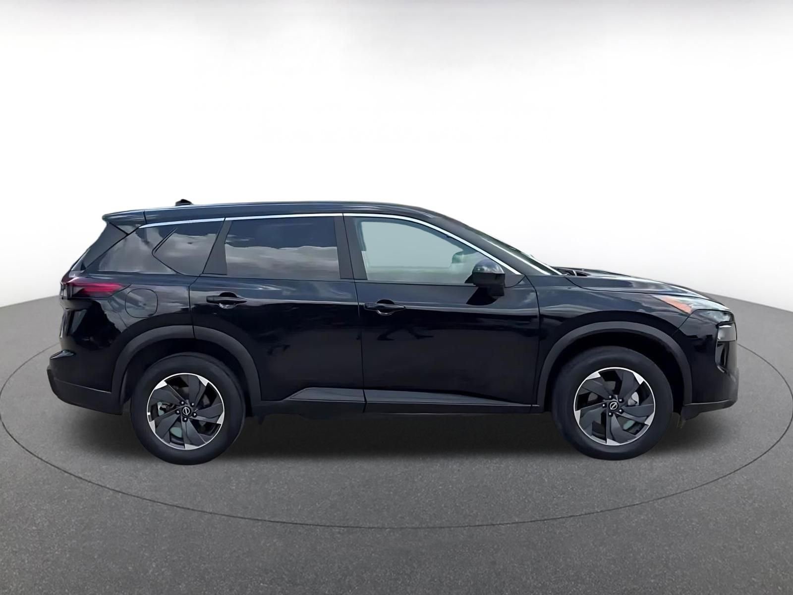 Thumbnail: 2025 Nissan Rogue - 16