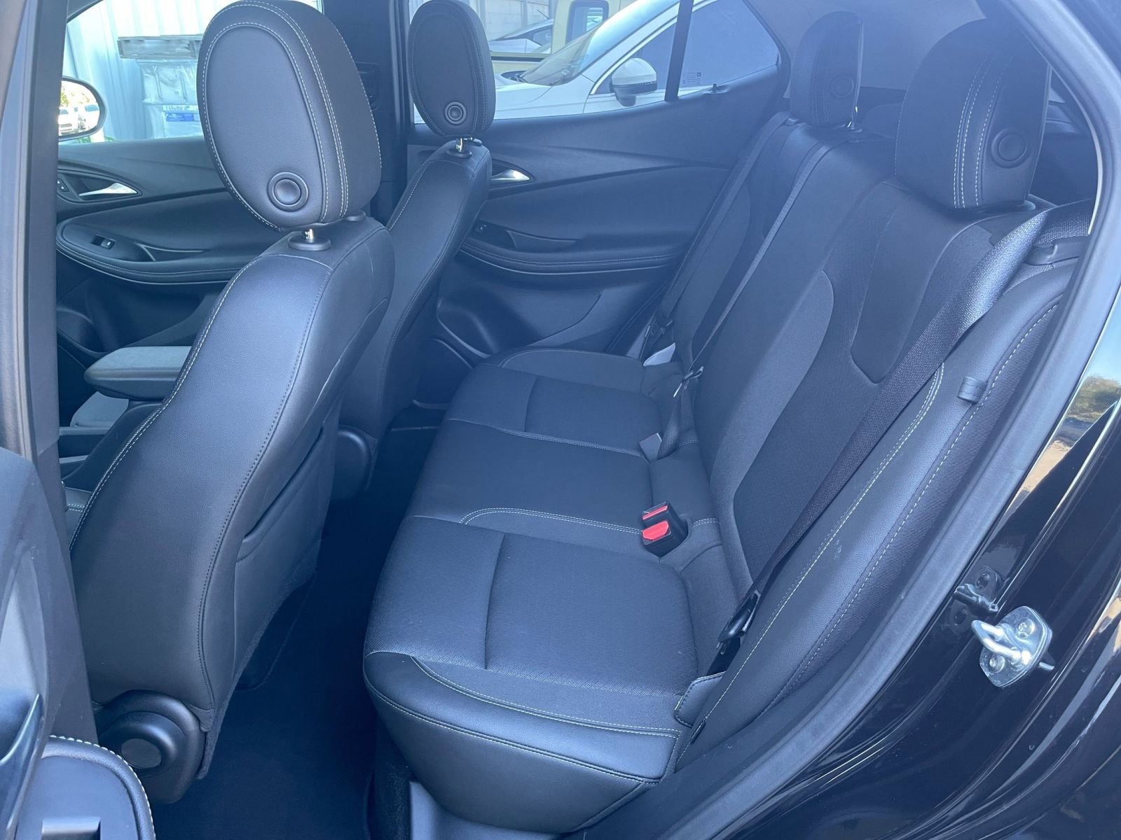 Thumbnail: 2025 Buick Encore GX - 23