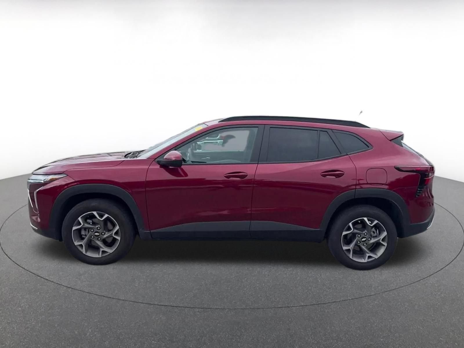 Thumbnail: 2025 Chevrolet Trax - 6