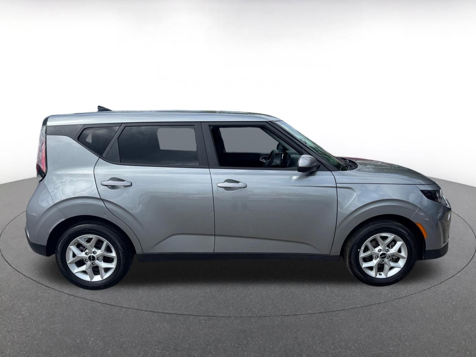 Thumbnail: 2025 Kia Soul - 15