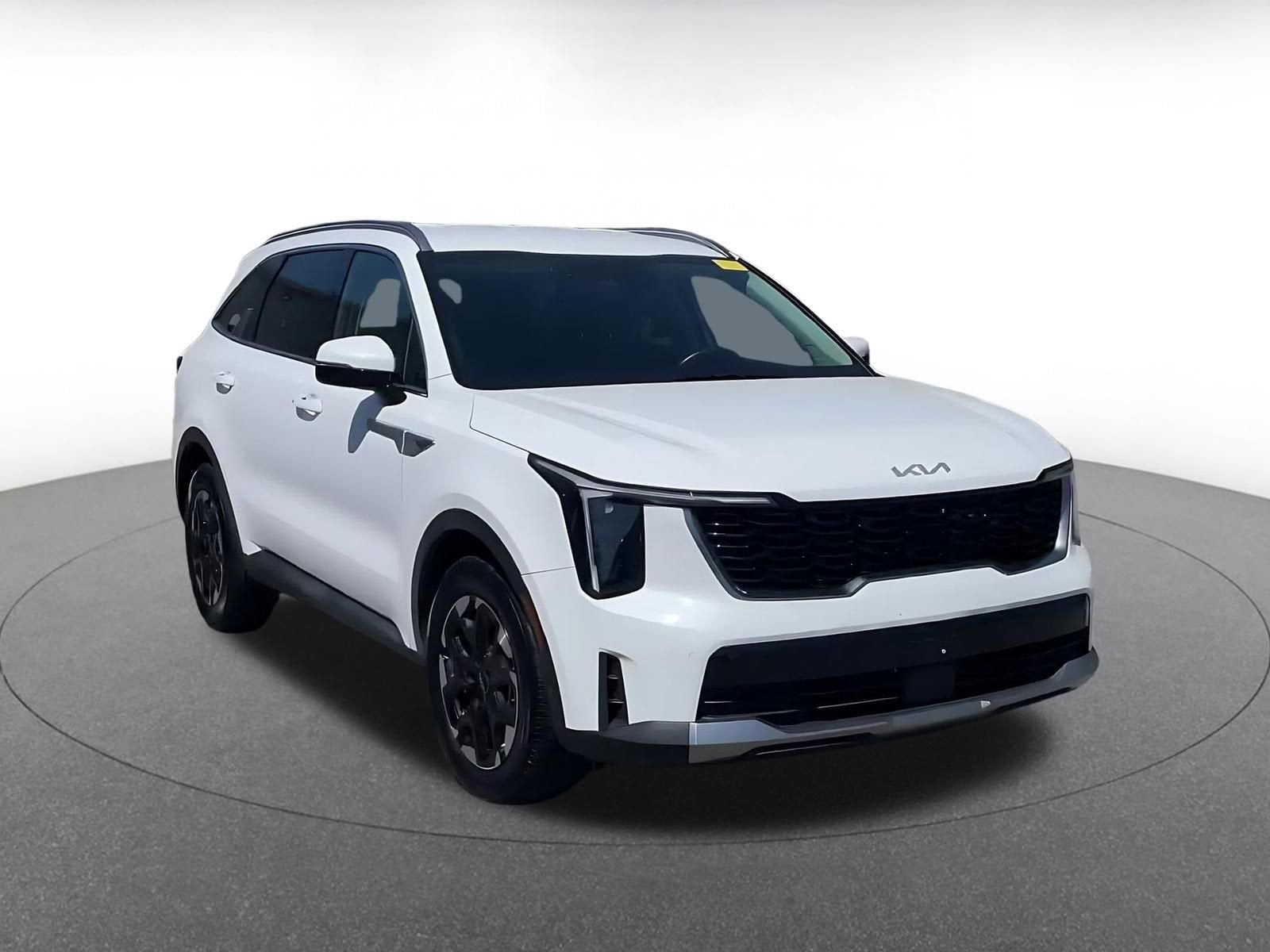 Thumbnail: 2024 Kia Sorento - 2