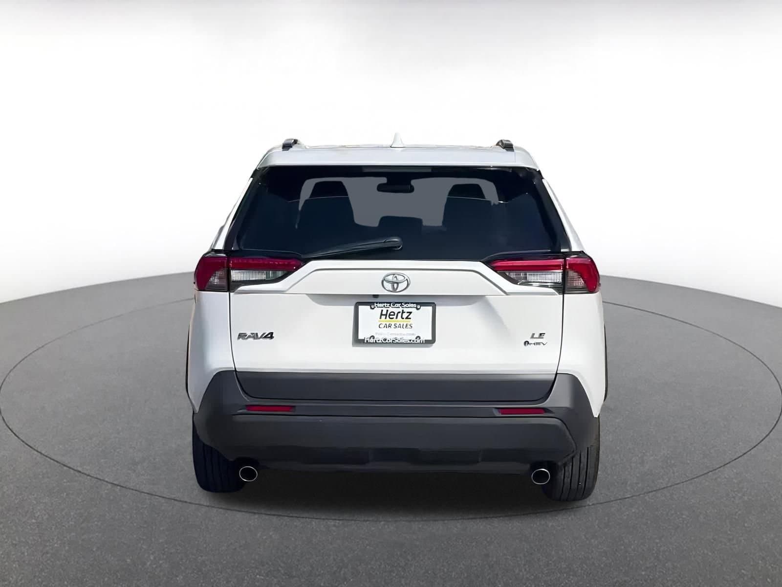 Thumbnail: 2025 Toyota RAV4 - 11