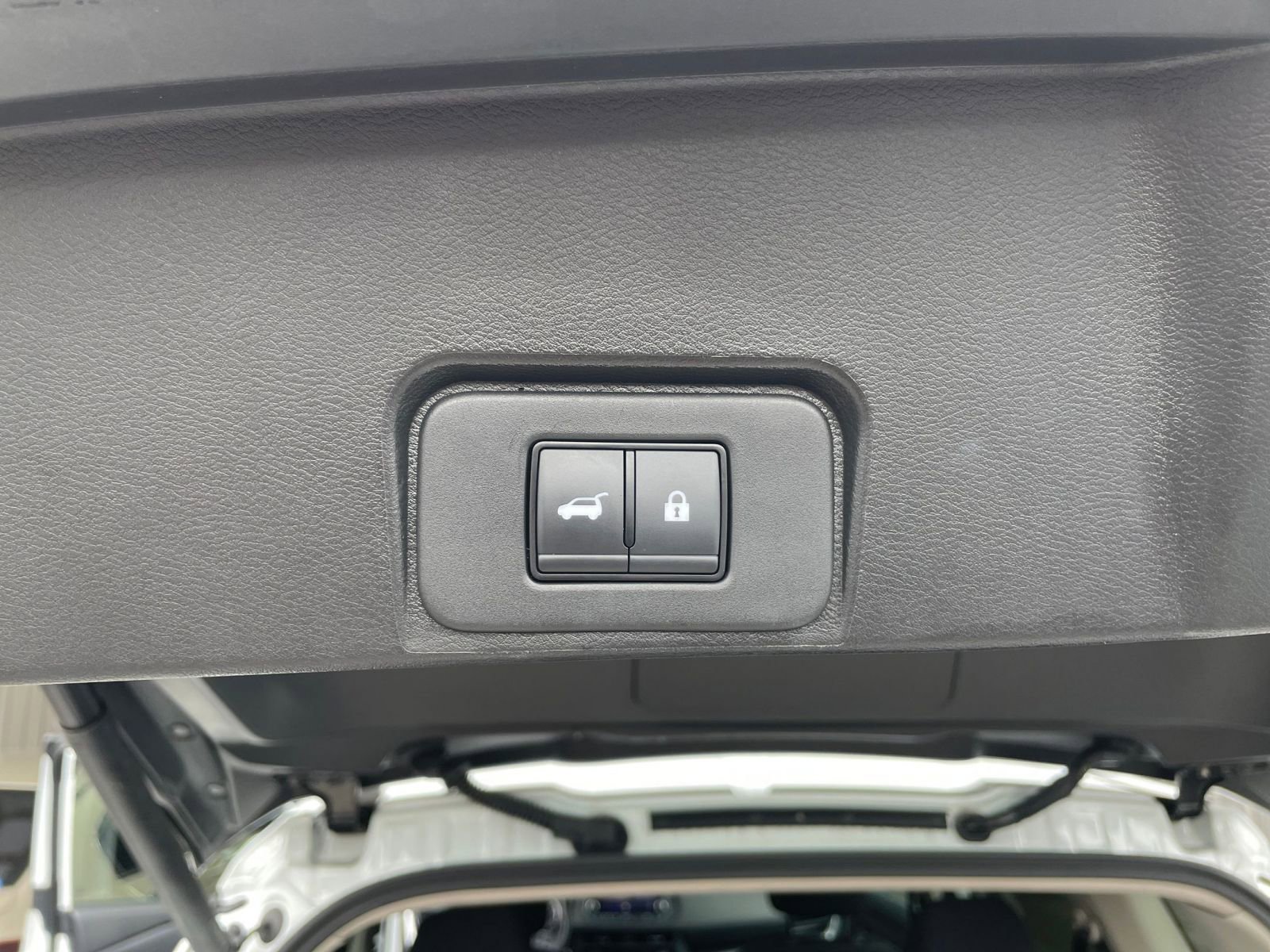 Thumbnail: 2025 Nissan Rogue - 23