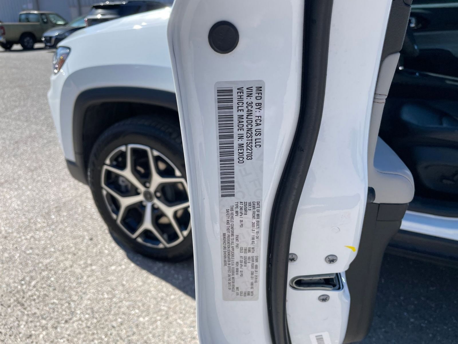 Thumbnail: 2025 Jeep Compass - 29