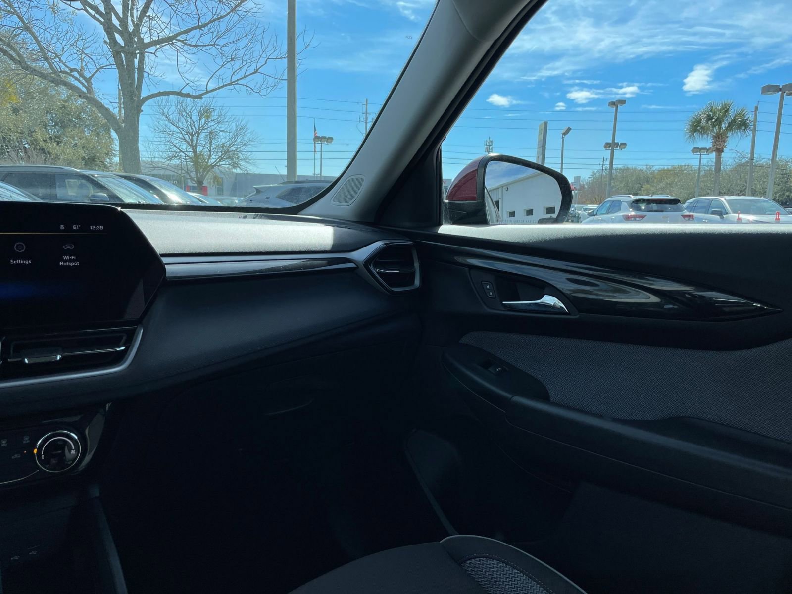 Thumbnail: 2025 Chevrolet TrailBlazer - 34