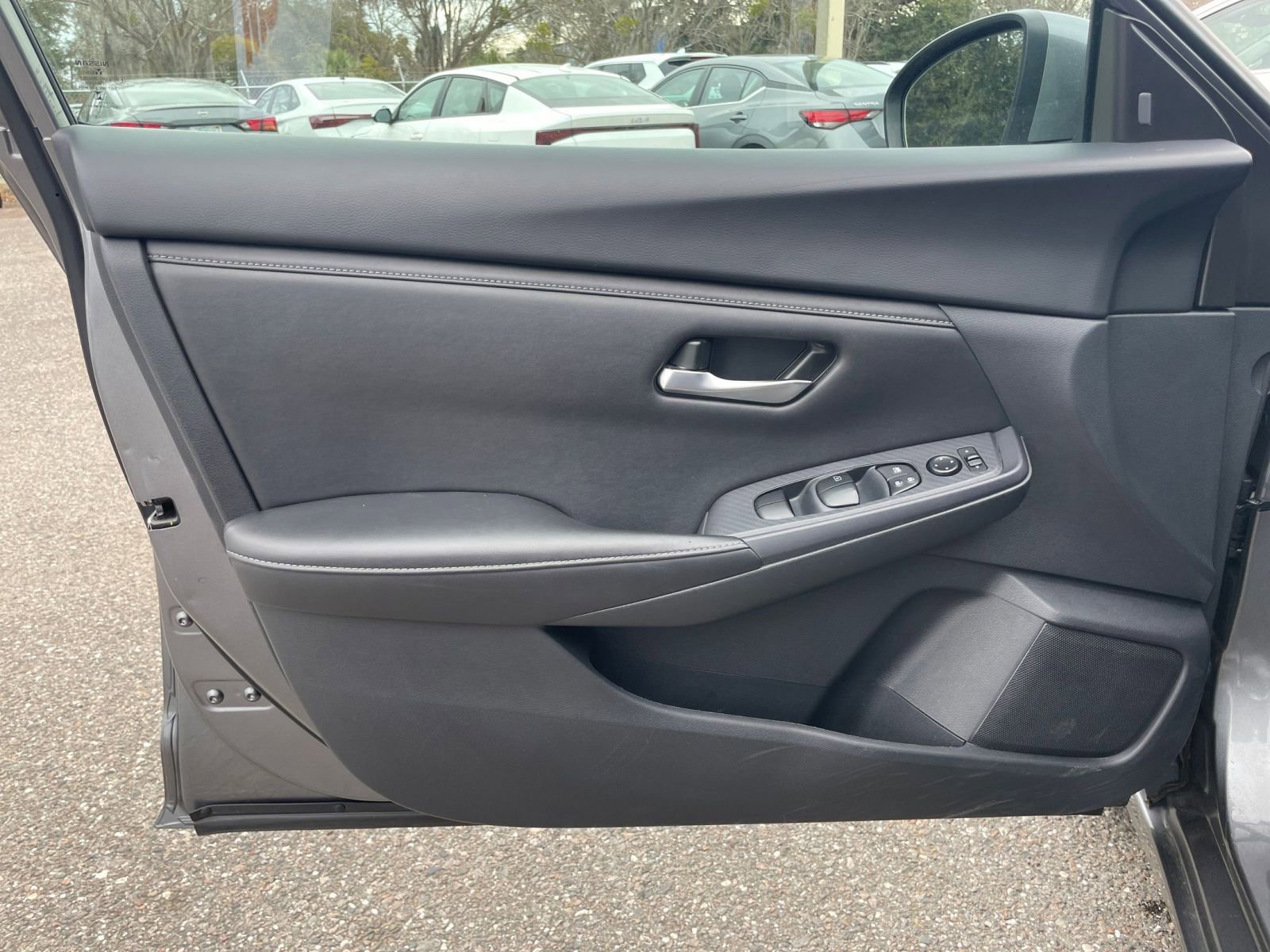 Thumbnail: 2024 Nissan Sentra - 18