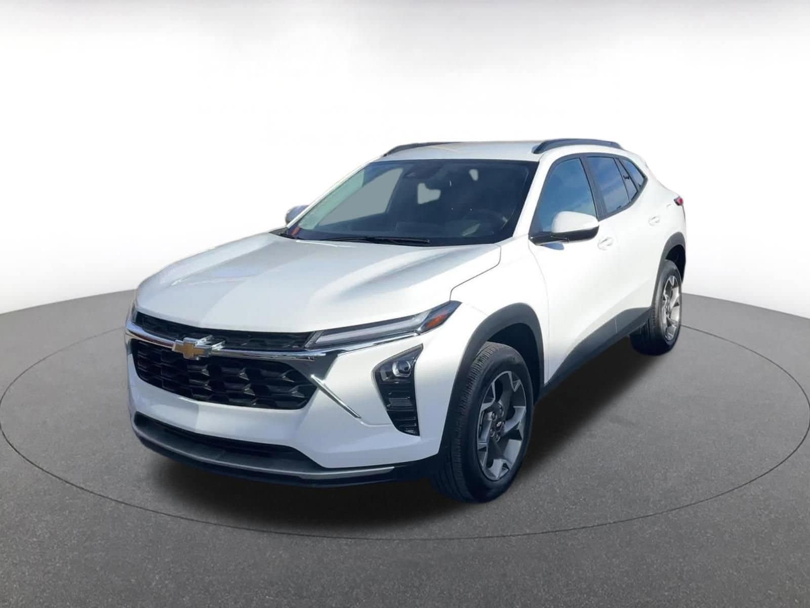 Thumbnail: 2025 Chevrolet Trax - 4