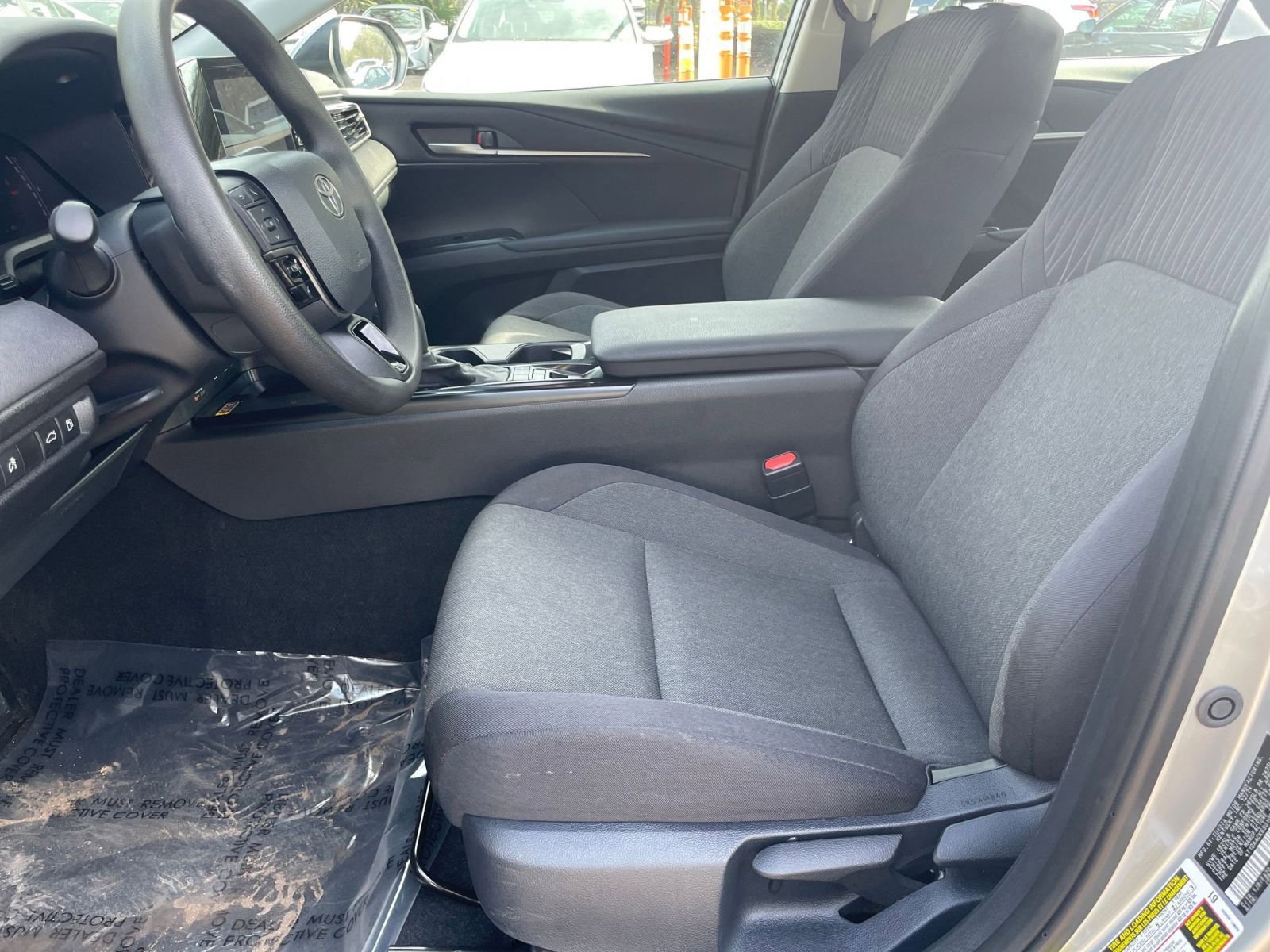 Thumbnail: 2025 Toyota Camry - 25