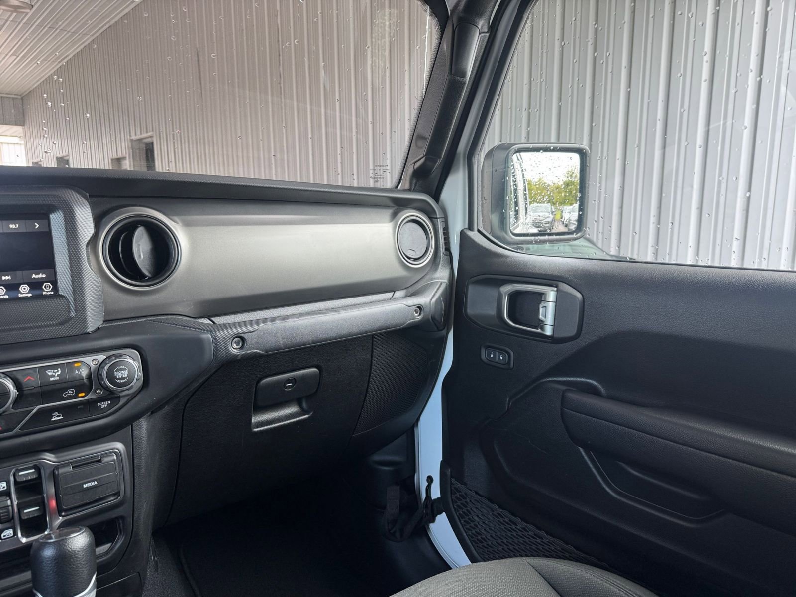 Thumbnail: 2023 Jeep Gladiator - 35