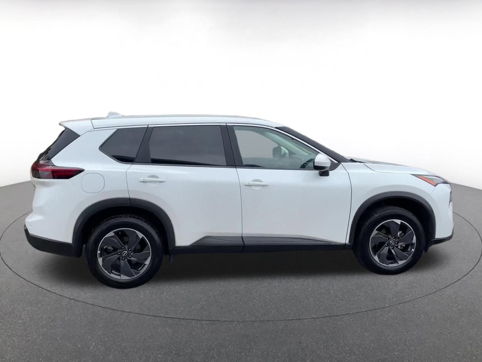 Thumbnail: 2025 Nissan Rogue - 16