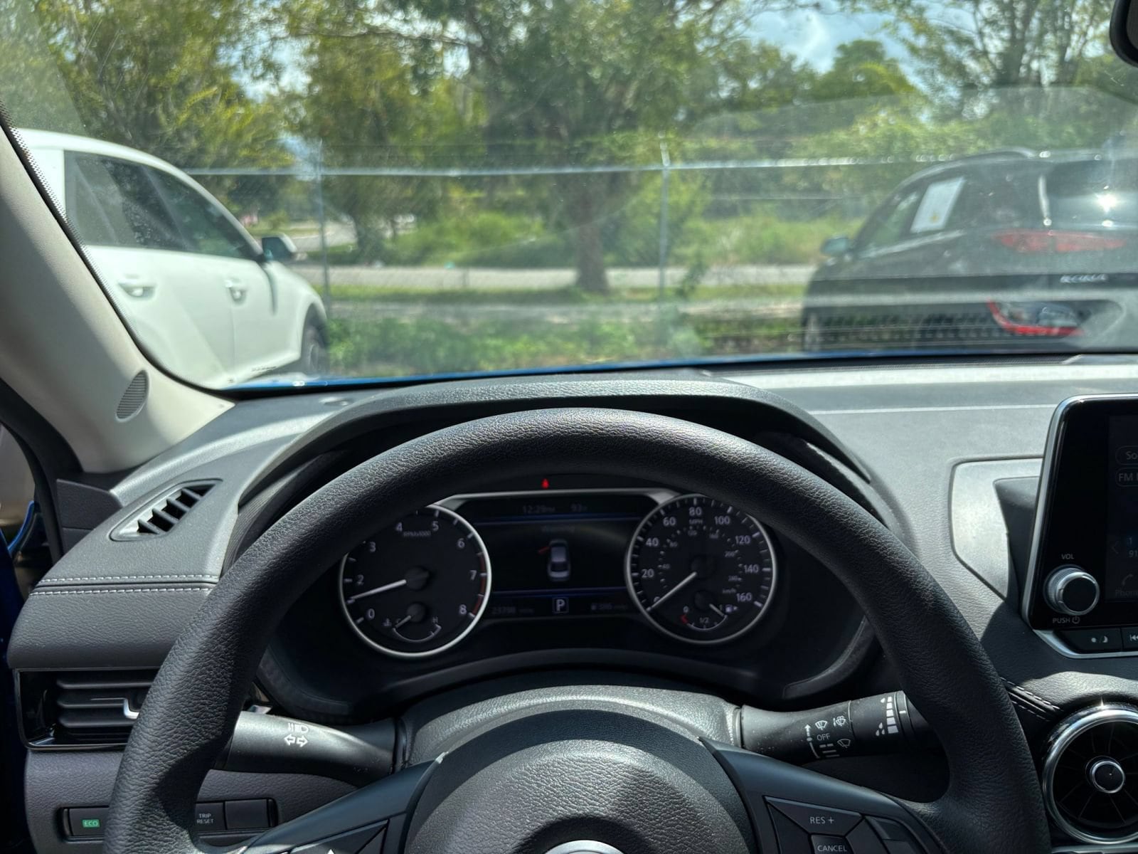 Thumbnail: 2025 Nissan Sentra - 31