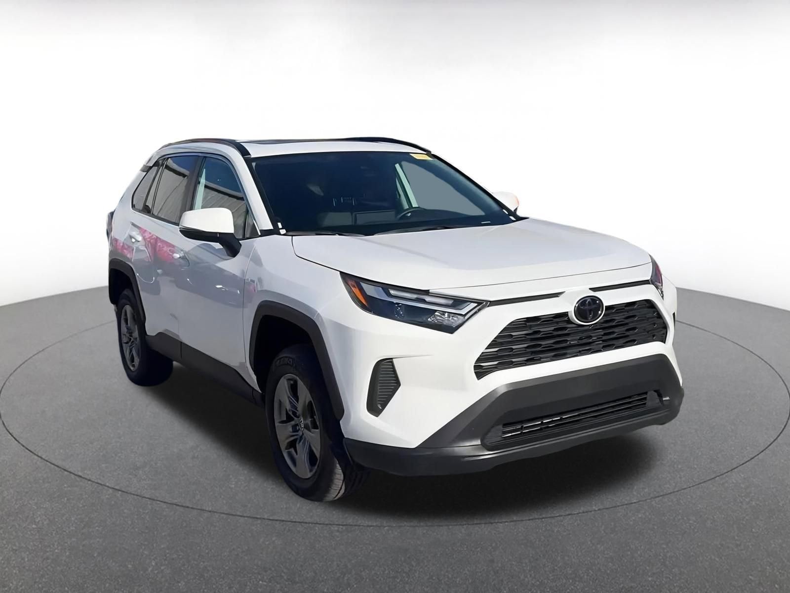 Thumbnail: 2025 Toyota RAV4 - 2
