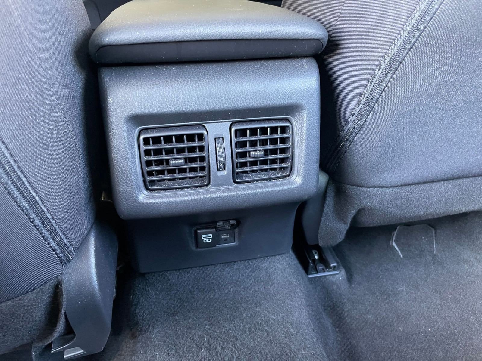 Thumbnail: 2025 Toyota Camry - 22