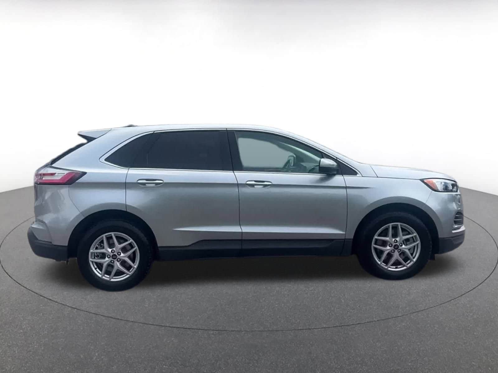 Thumbnail: 2024 Ford Edge - 16