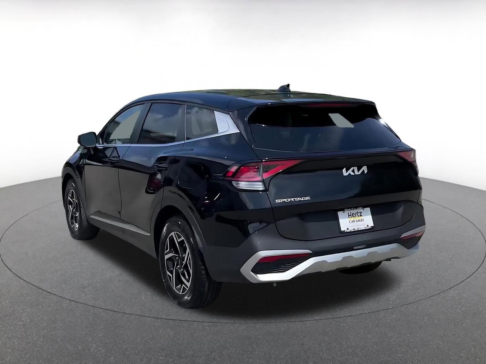 Thumbnail: 2025 Kia Sportage - 10