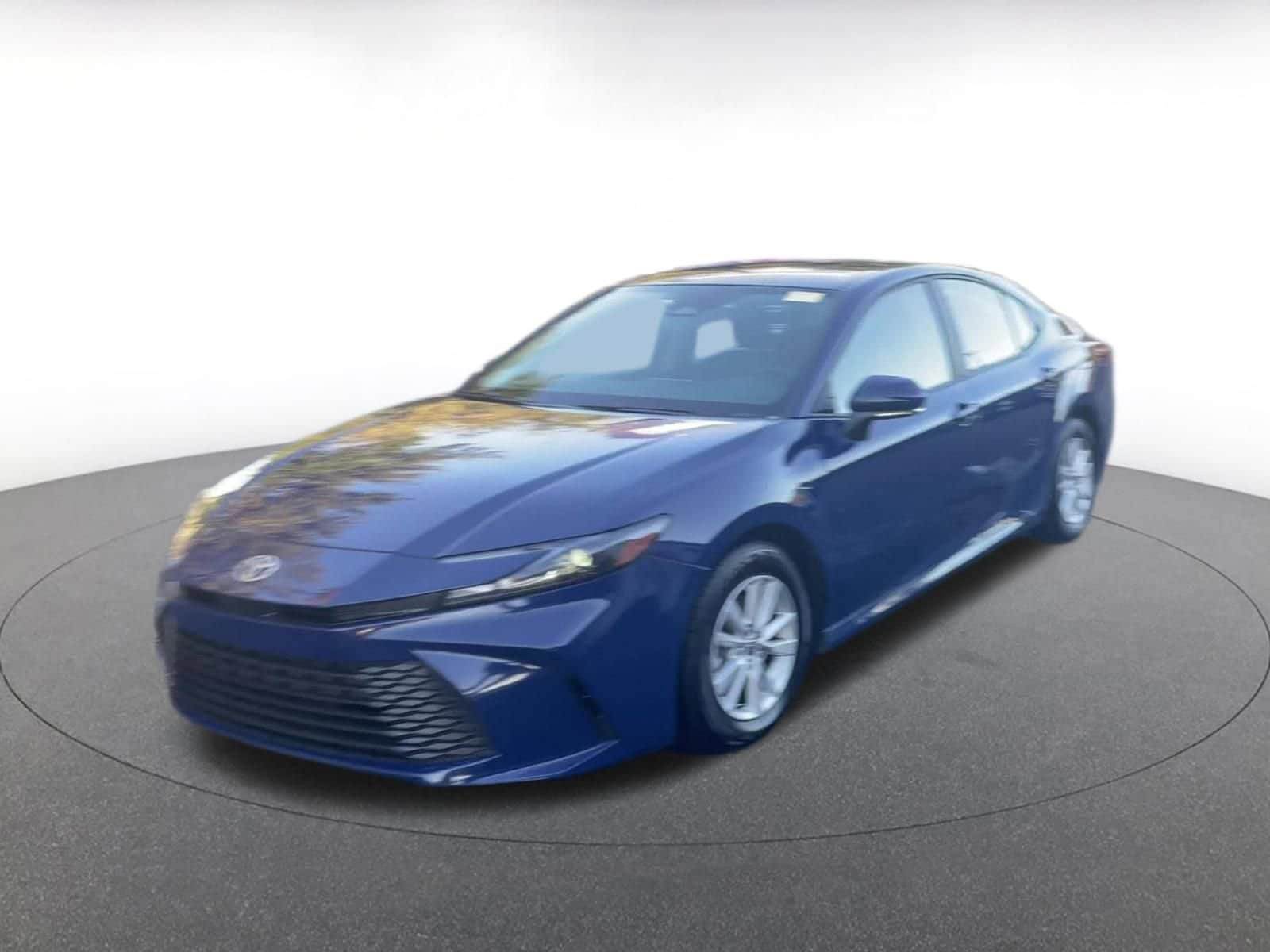 Thumbnail: 2025 Toyota Camry - 4