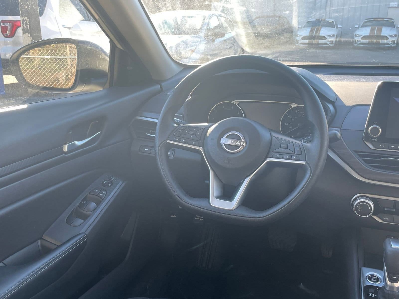 Thumbnail: 2025 Nissan Altima - 33