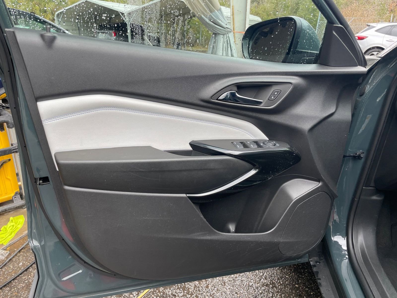 Thumbnail: 2025 Chevrolet Trax - 18