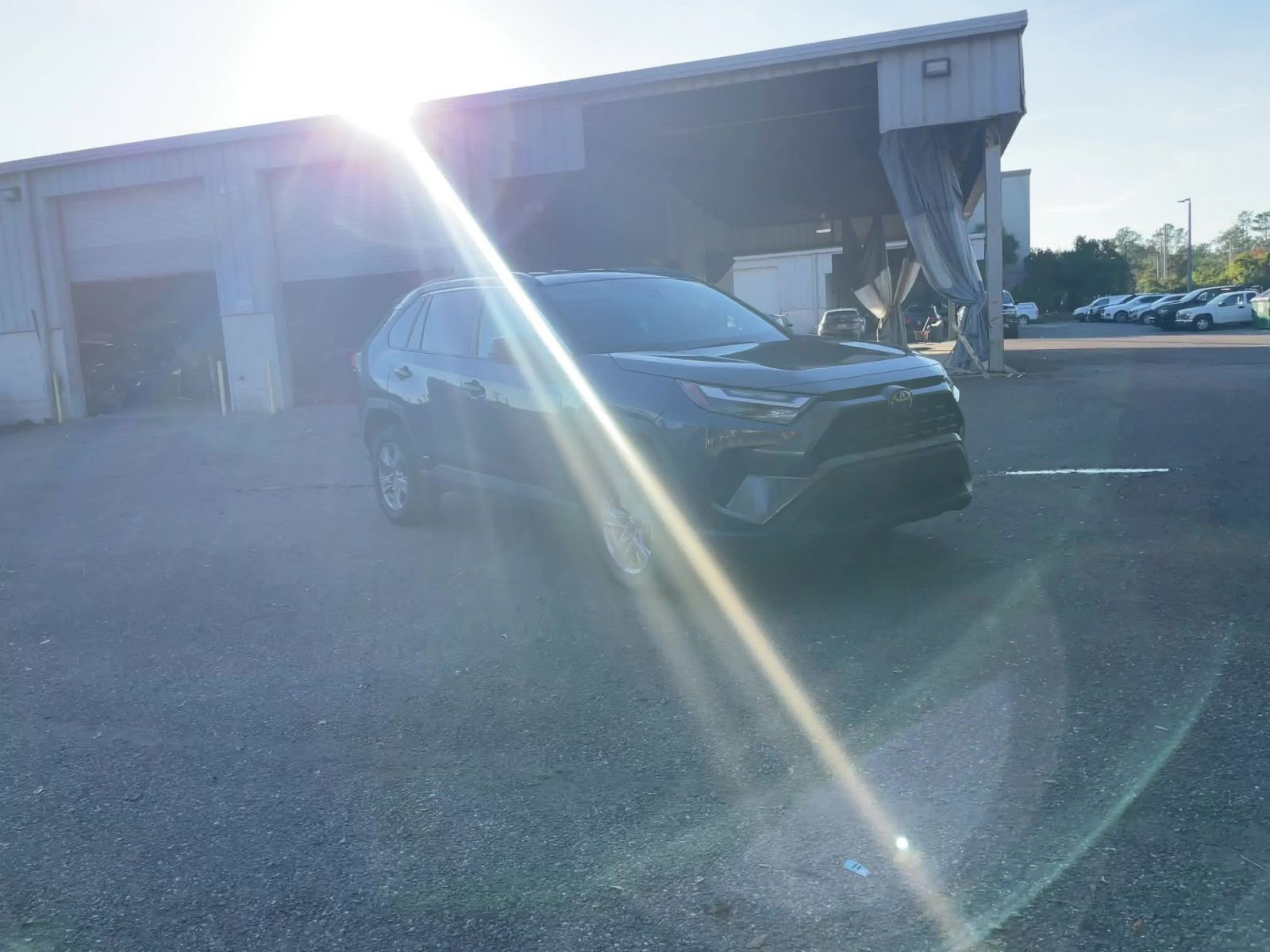 Thumbnail: 2025 Toyota RAV4 - 8