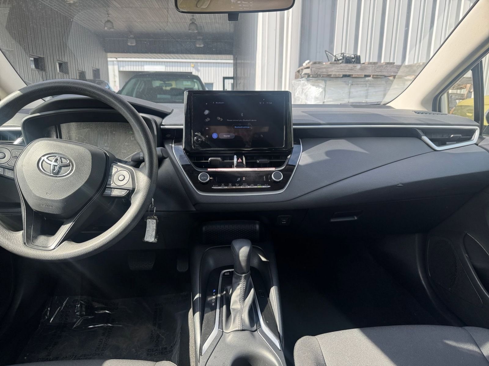 Thumbnail: 2025 Toyota Corolla - 18