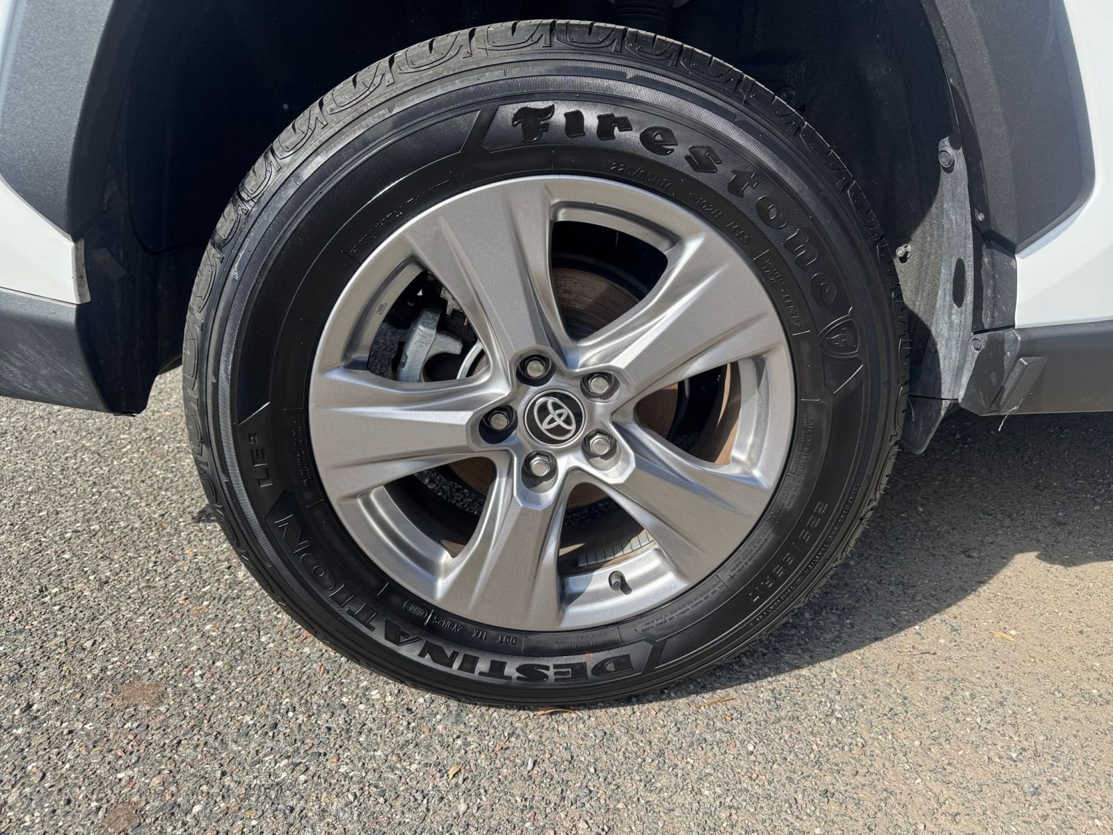 Thumbnail: 2025 Toyota RAV4 - 29