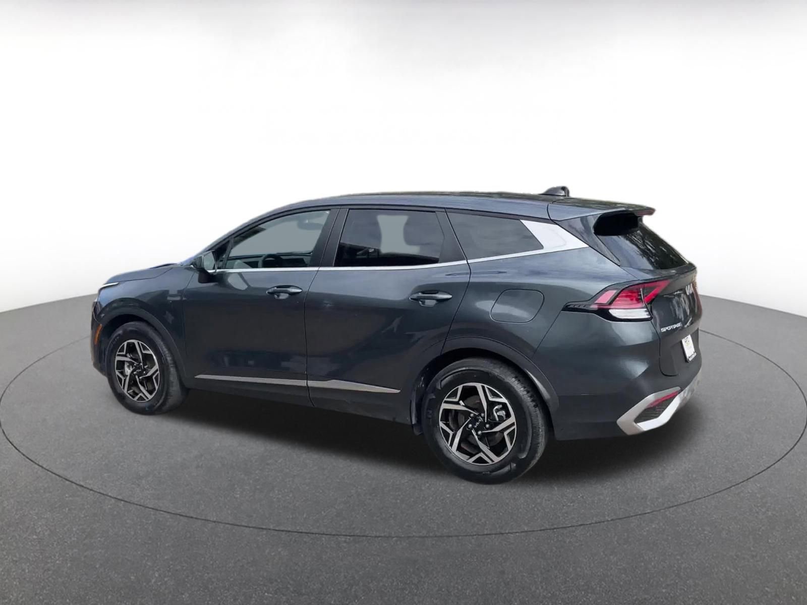 Thumbnail: 2025 Kia Sportage - 9