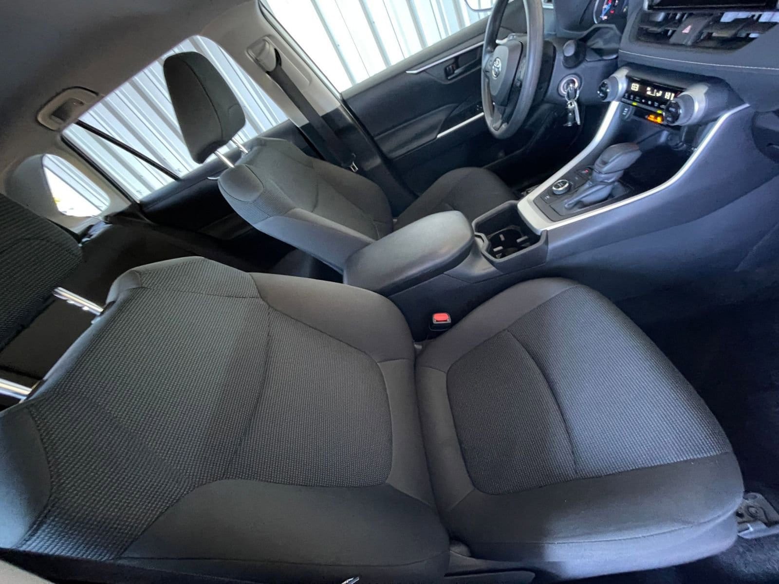 Thumbnail: 2025 Toyota RAV4 - 34