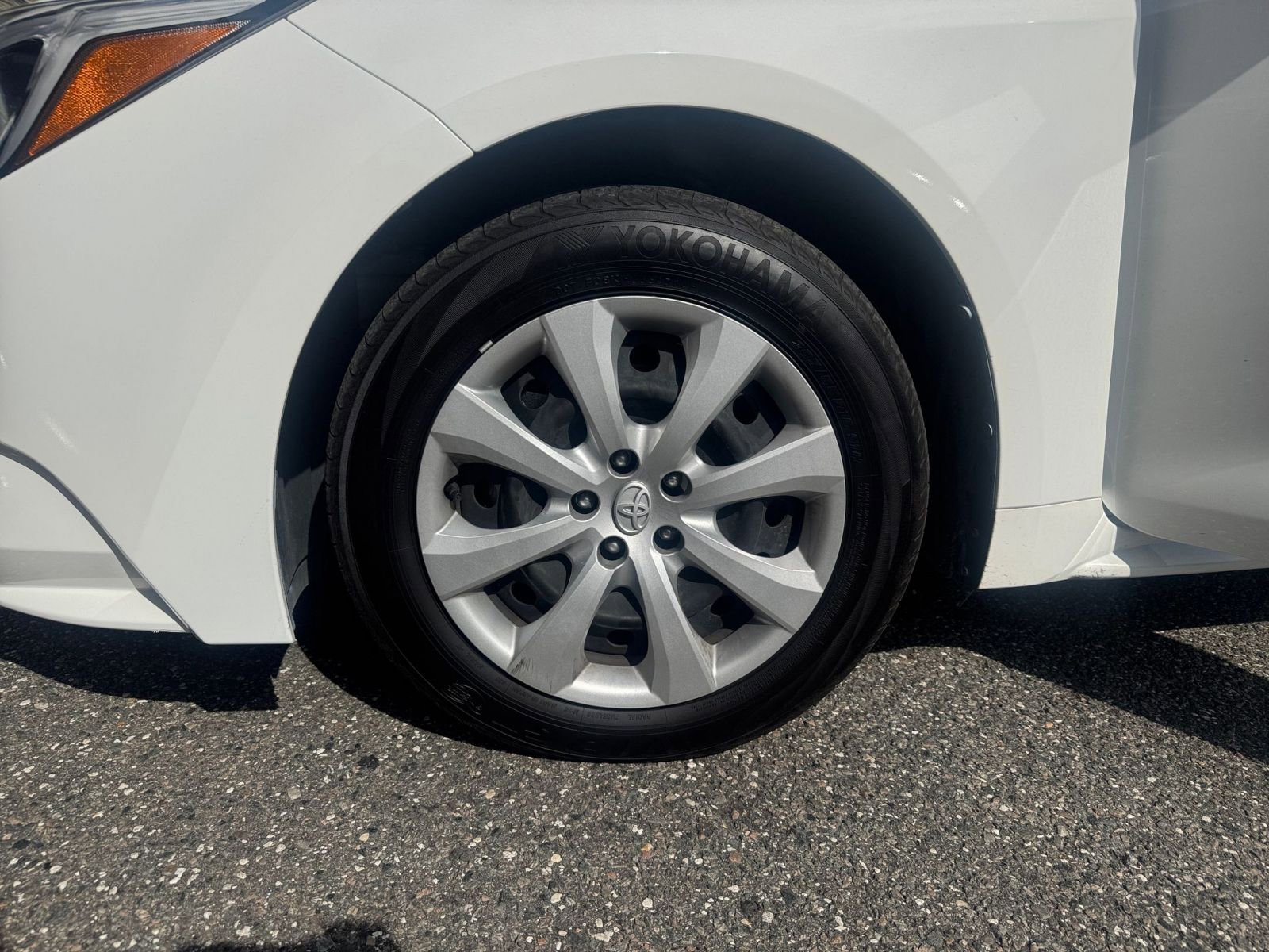 Thumbnail: 2025 Toyota Corolla - 28