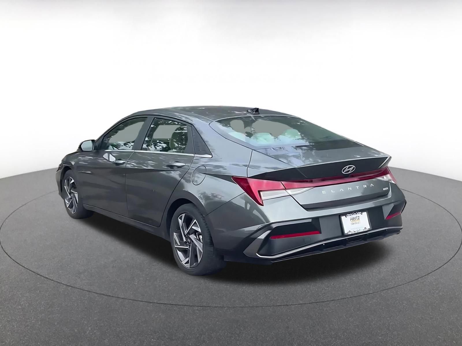 Thumbnail: 2025 Hyundai Elantra - 10