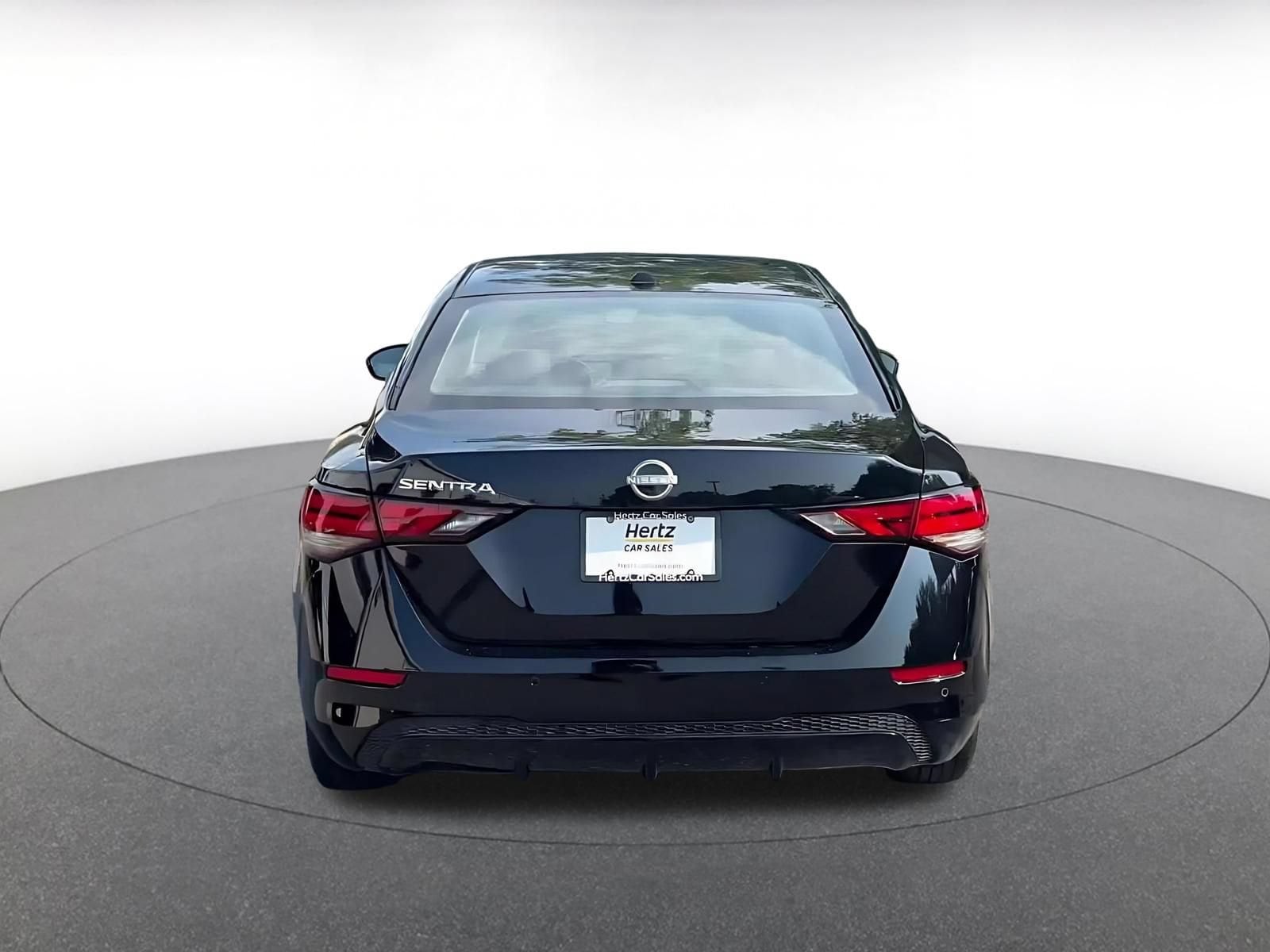Thumbnail: 2025 Nissan Sentra - 11