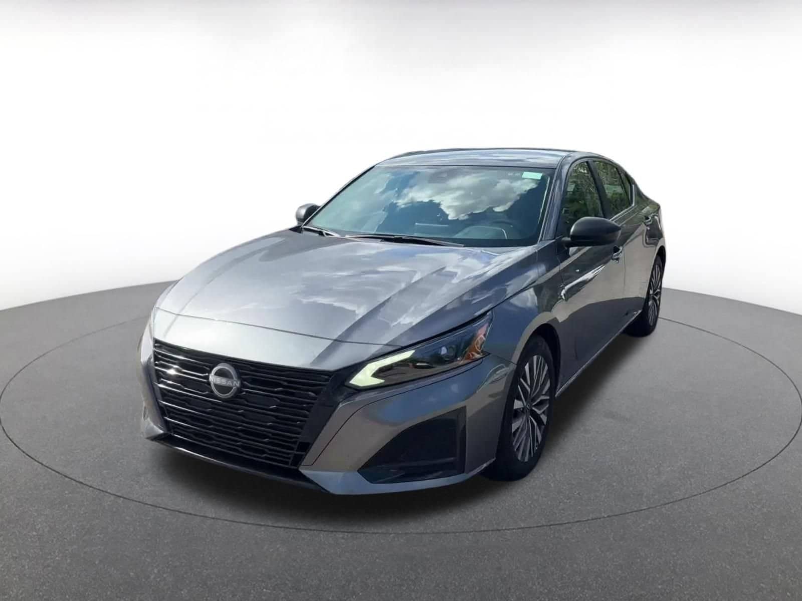 Thumbnail: 2026 Nissan Altima - 4