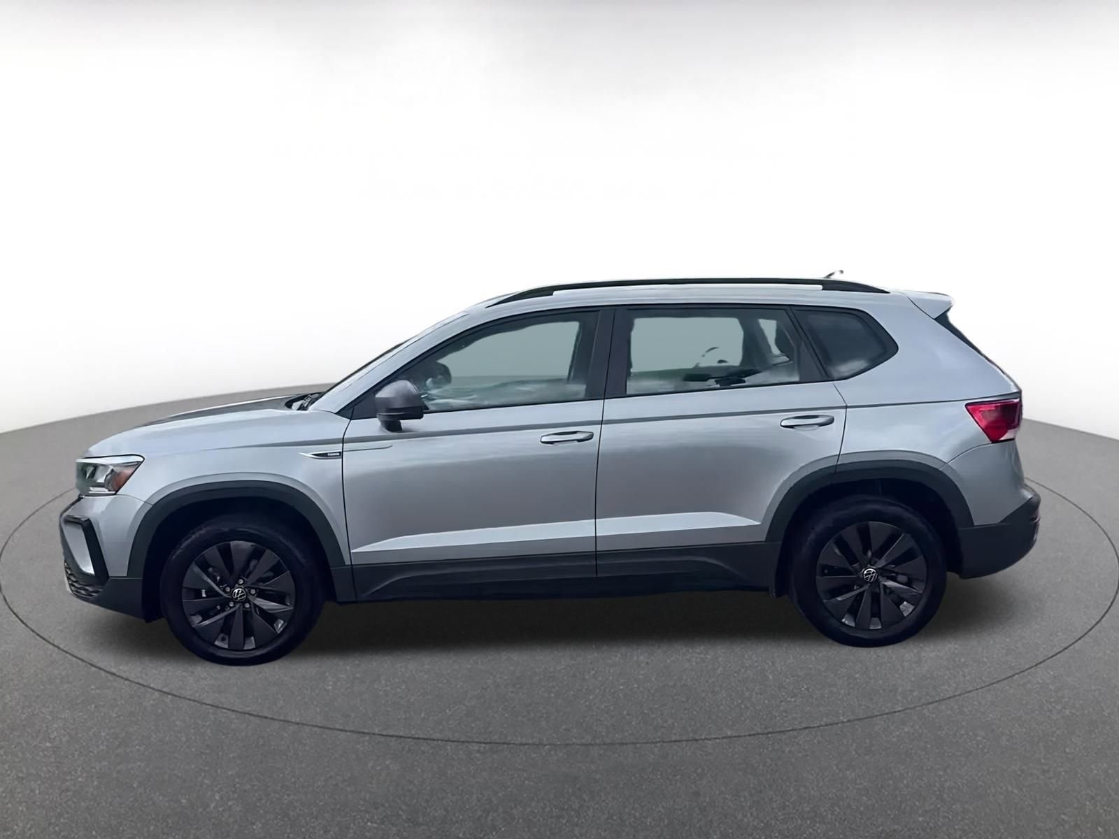 Thumbnail: 2024 Volkswagen Taos - 6