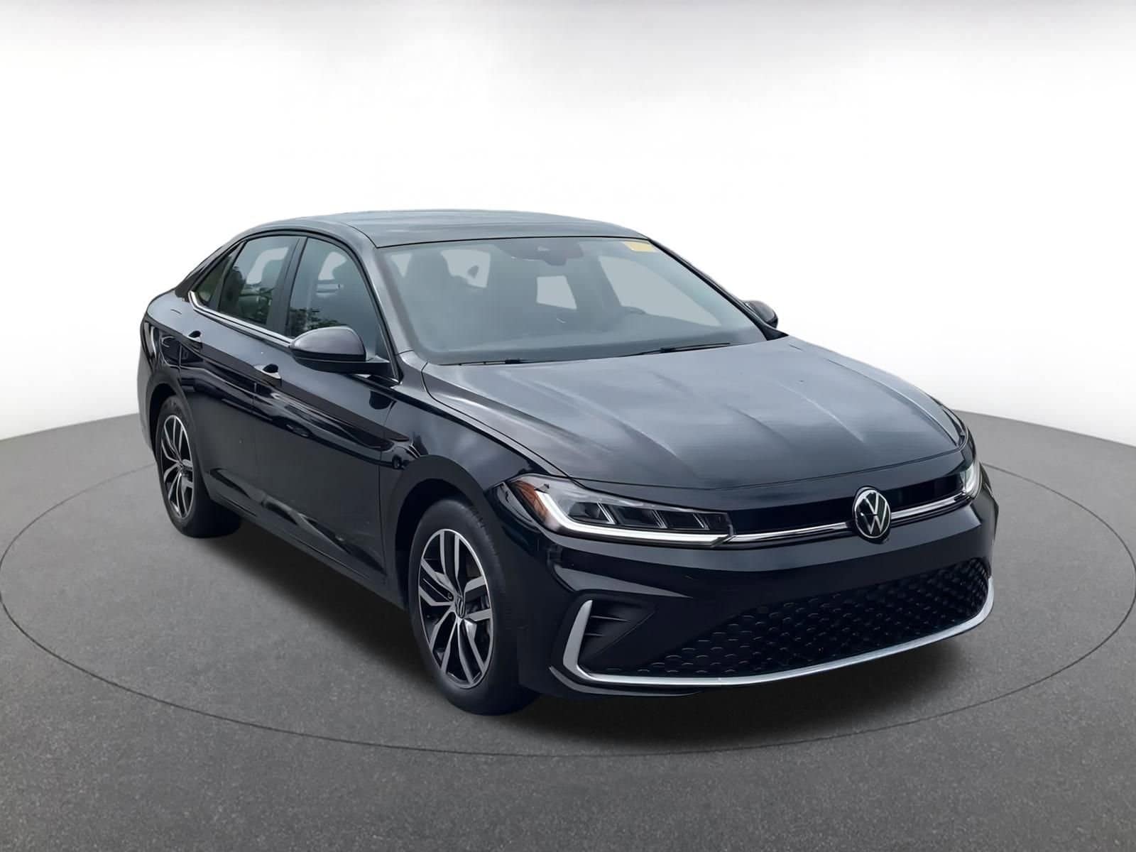 Thumbnail: 2025 Volkswagen Jetta - 2