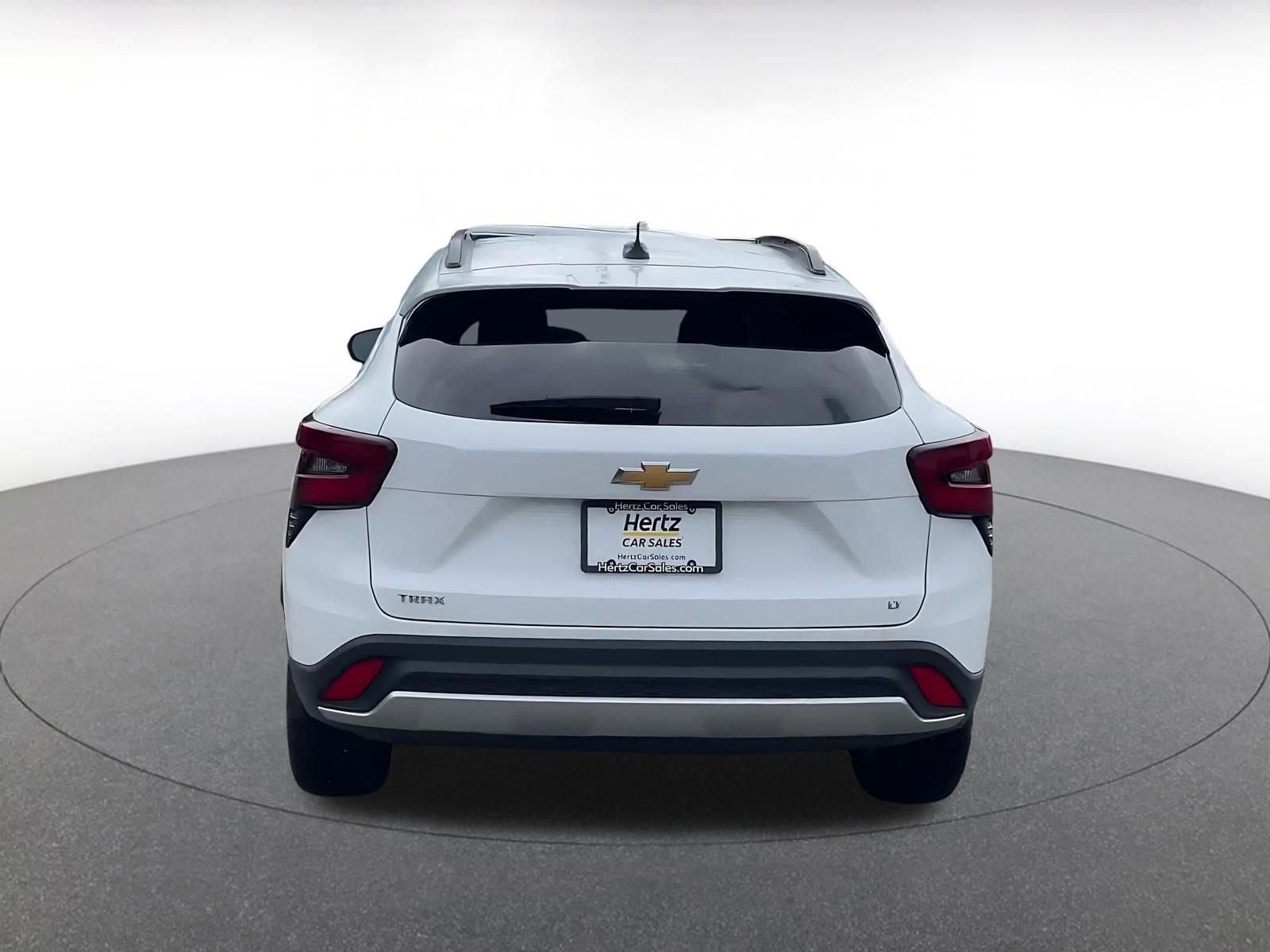 Thumbnail: 2025 Chevrolet Trax - 11