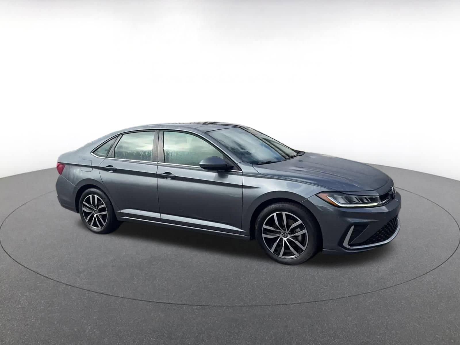 2025 Volkswagen Jetta SE