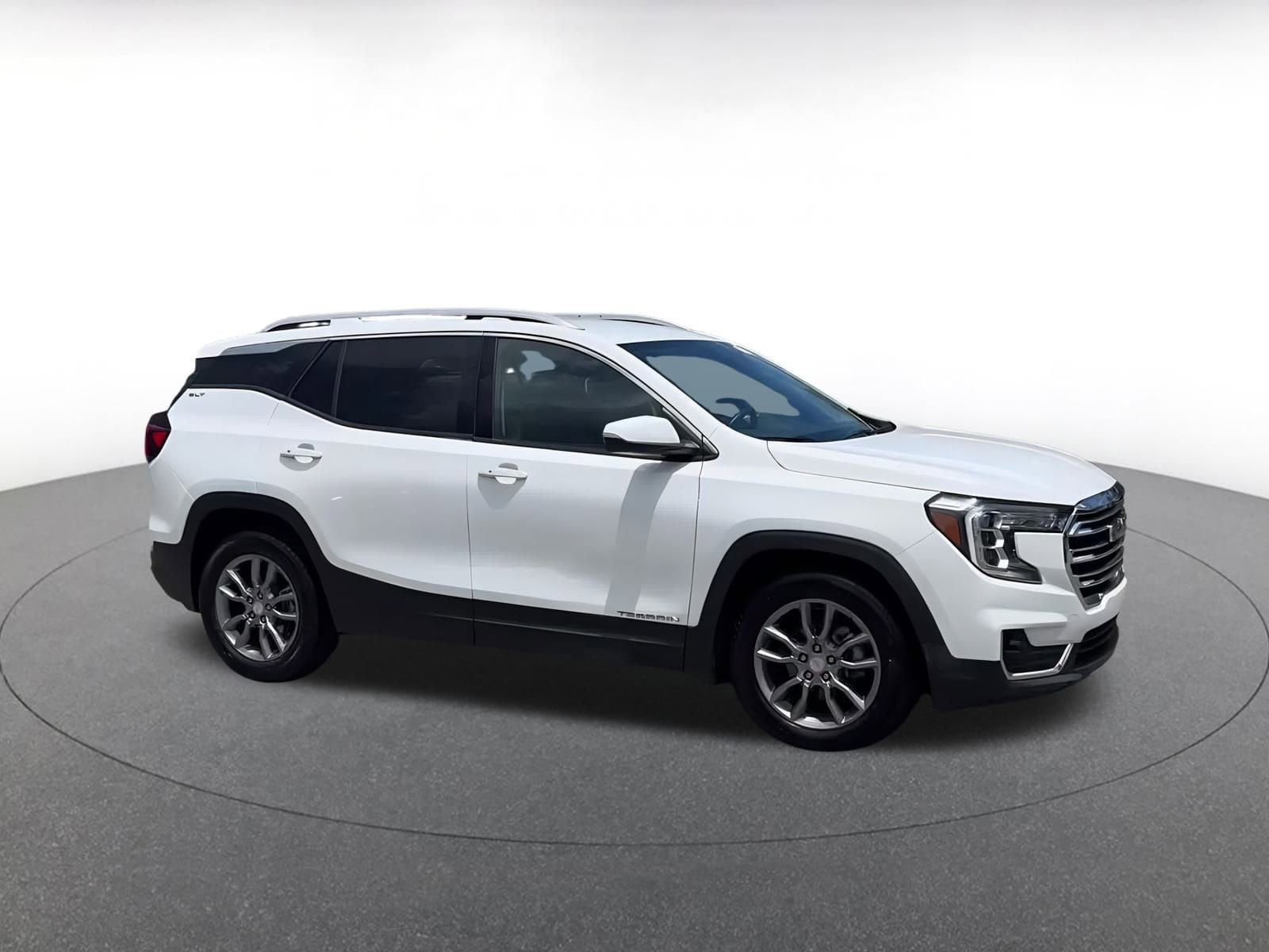 Thumbnail: 2023 GMC Terrain - 1