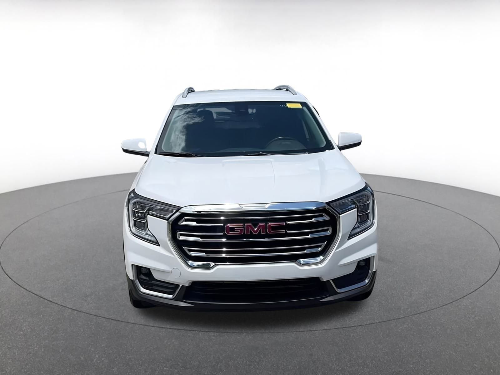 Thumbnail: 2023 GMC Terrain - 3