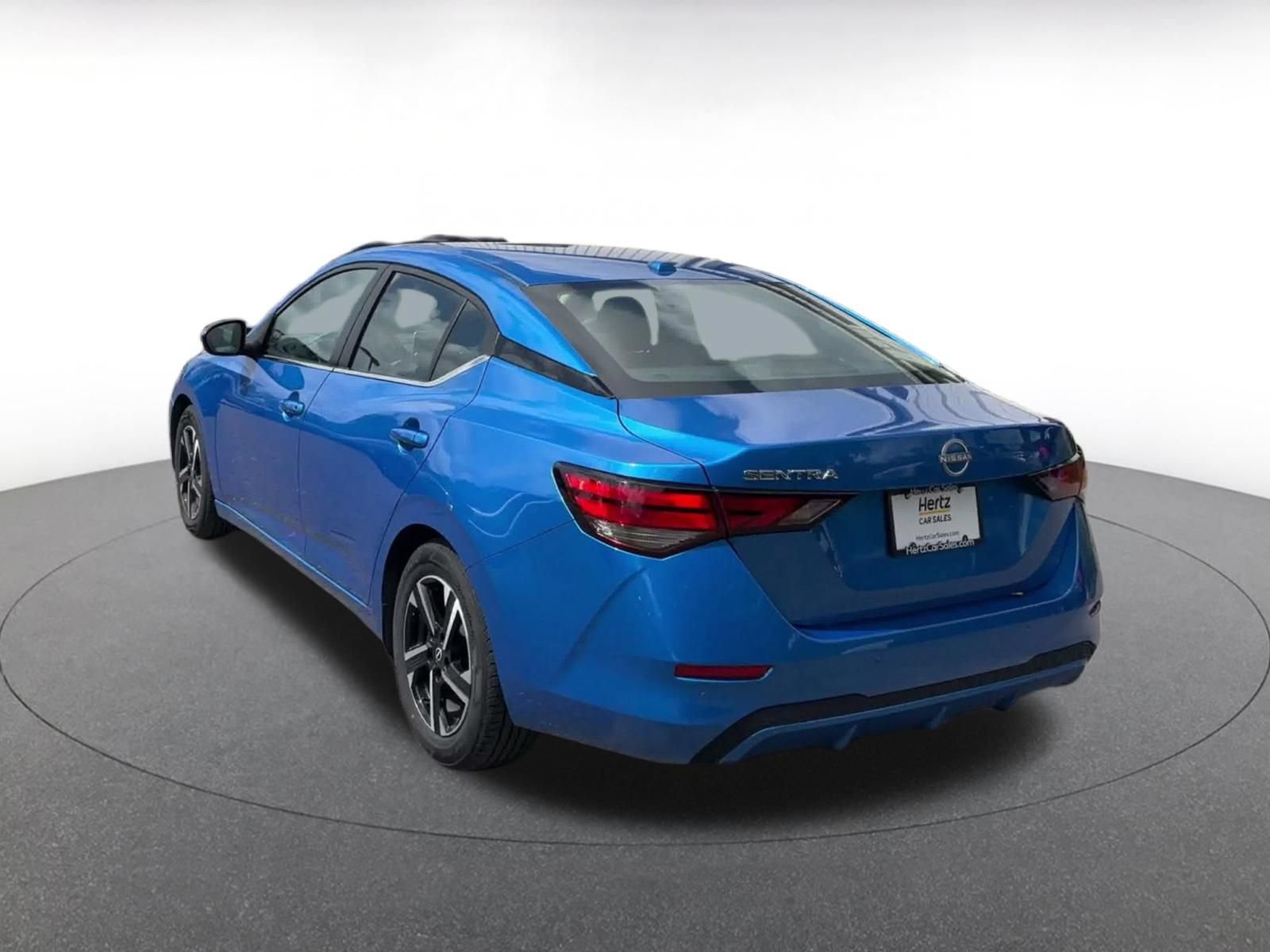 Thumbnail: 2025 Nissan Sentra - 8