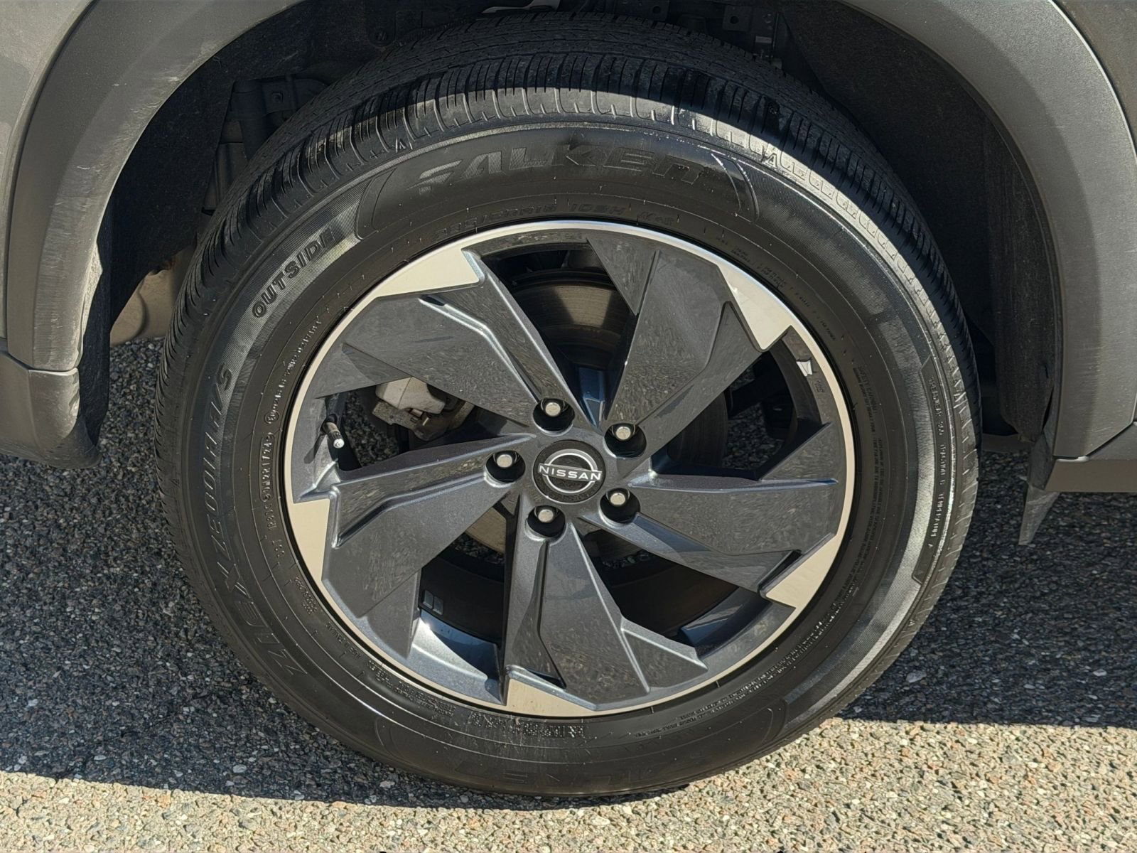 Thumbnail: 2025 Nissan Rogue - 32