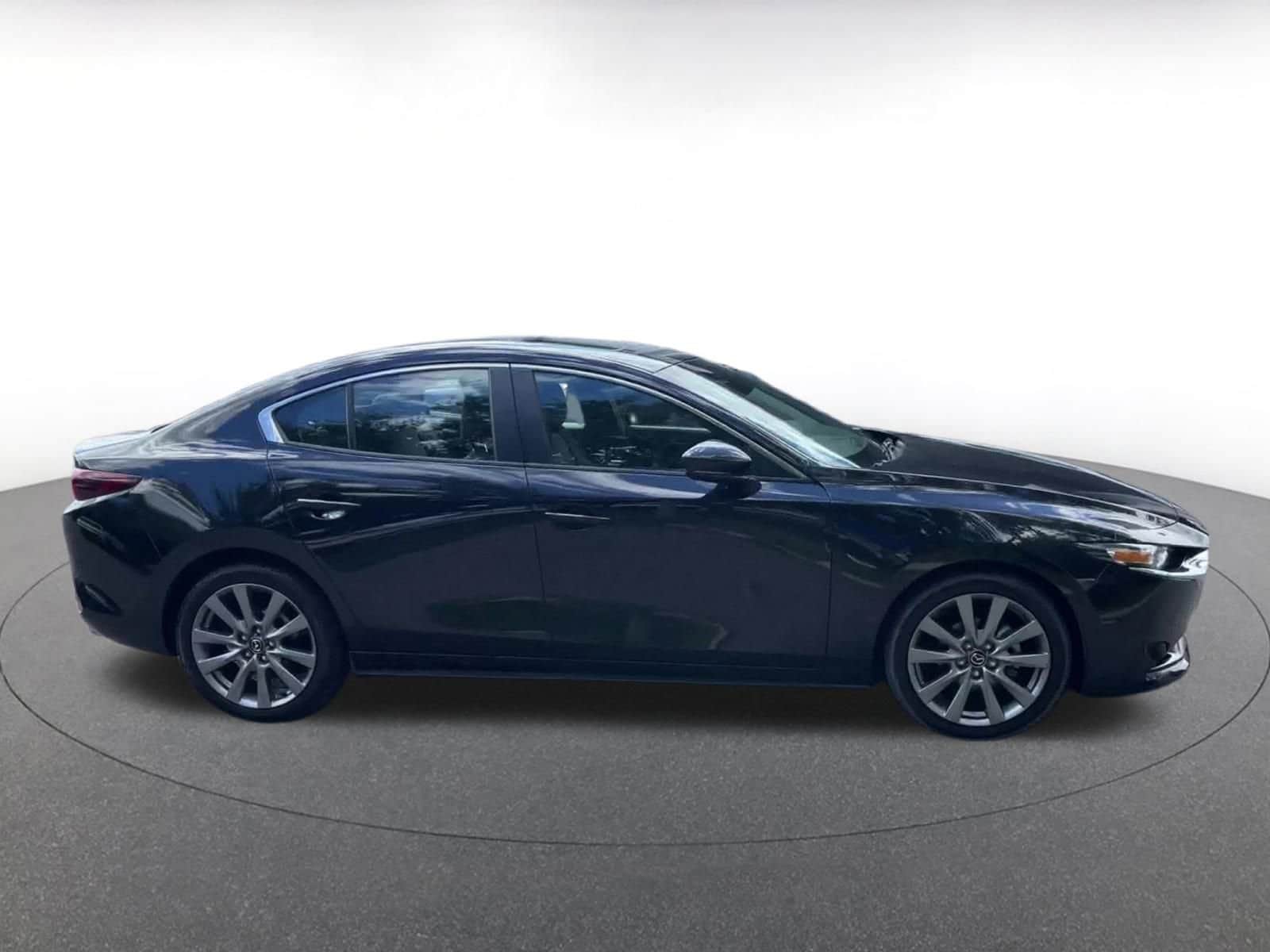 Thumbnail: 2025 Mazda Mazda3 - 16