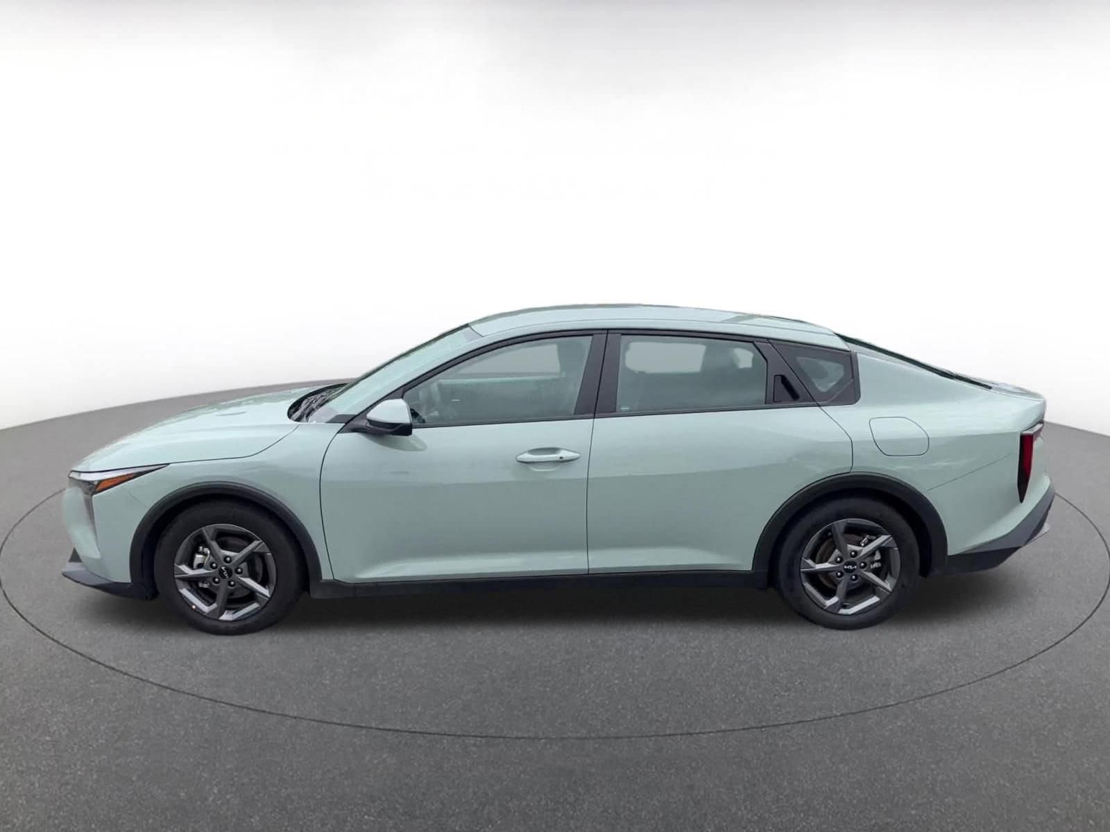 Thumbnail: 2025 Kia K4 - 8
