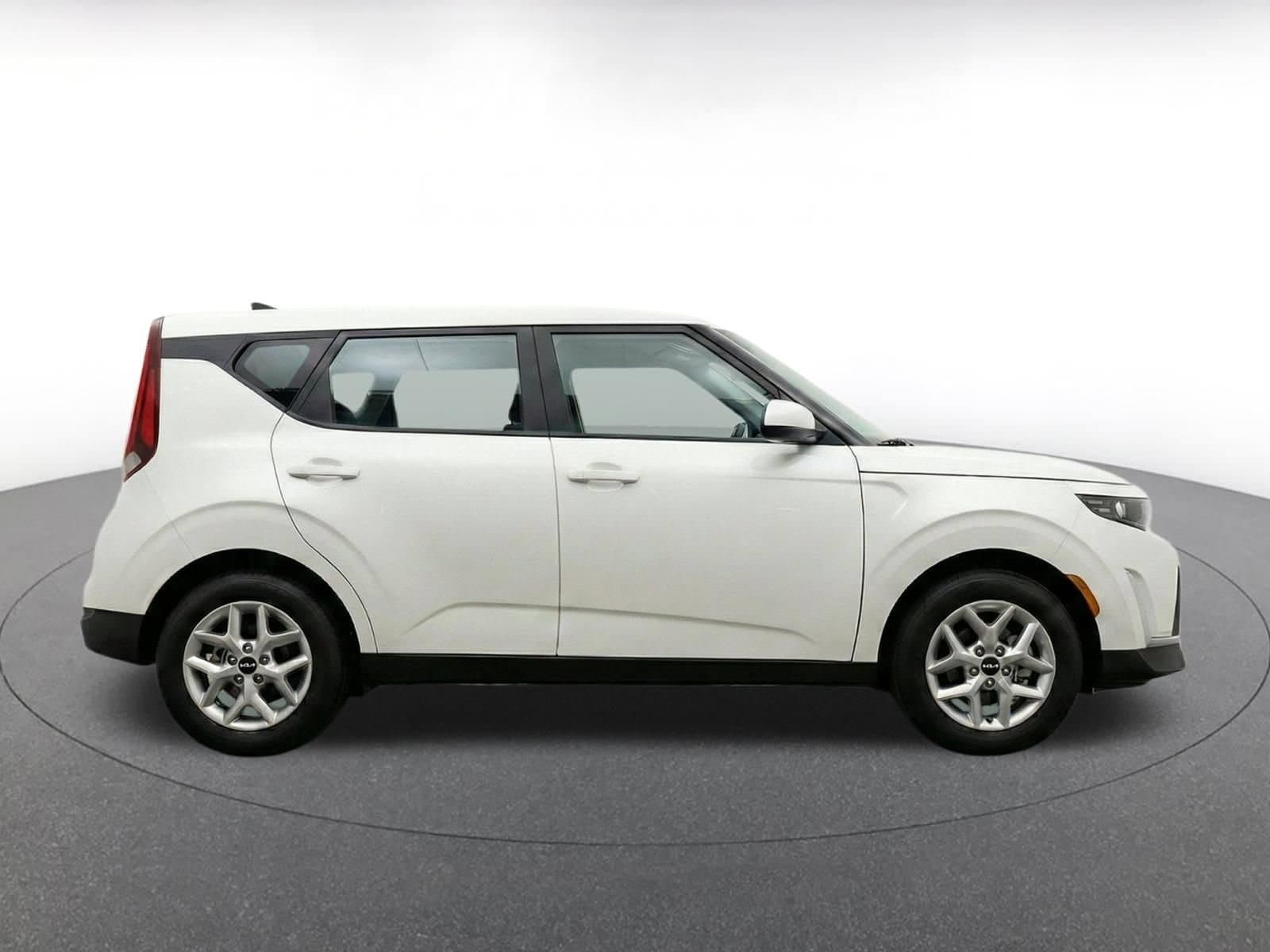 Thumbnail: 2025 Kia Soul - 14