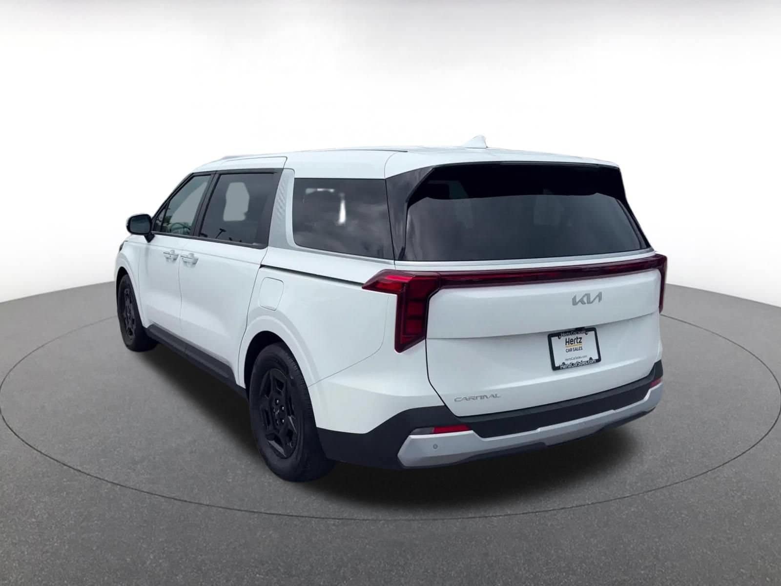 Thumbnail: 2026 Kia Carnival - 10